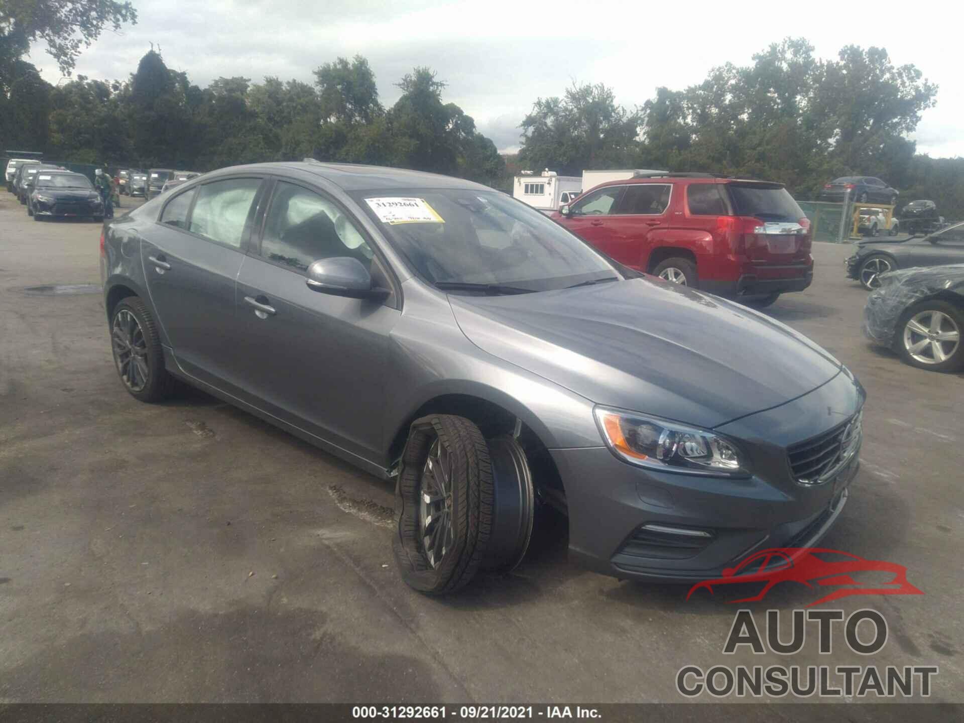 VOLVO S60 2018 - YV126MFL0J2451252