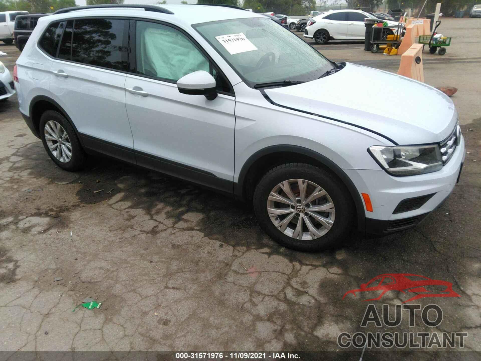 VOLKSWAGEN TIGUAN 2018 - 3VV1B7AX0JM112378