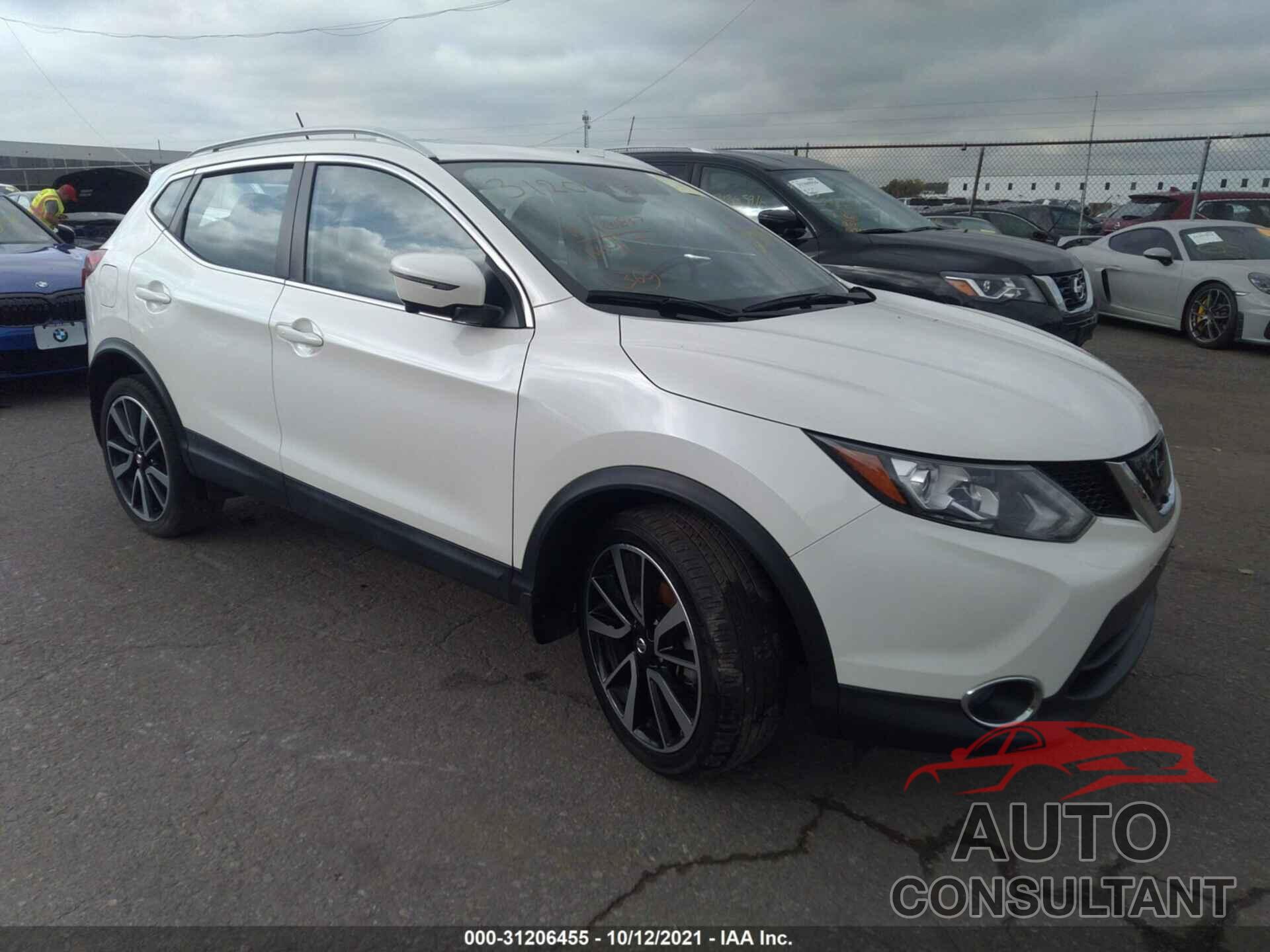 NISSAN ROGUE SPORT 2018 - JN1BJ1CRXJW201881