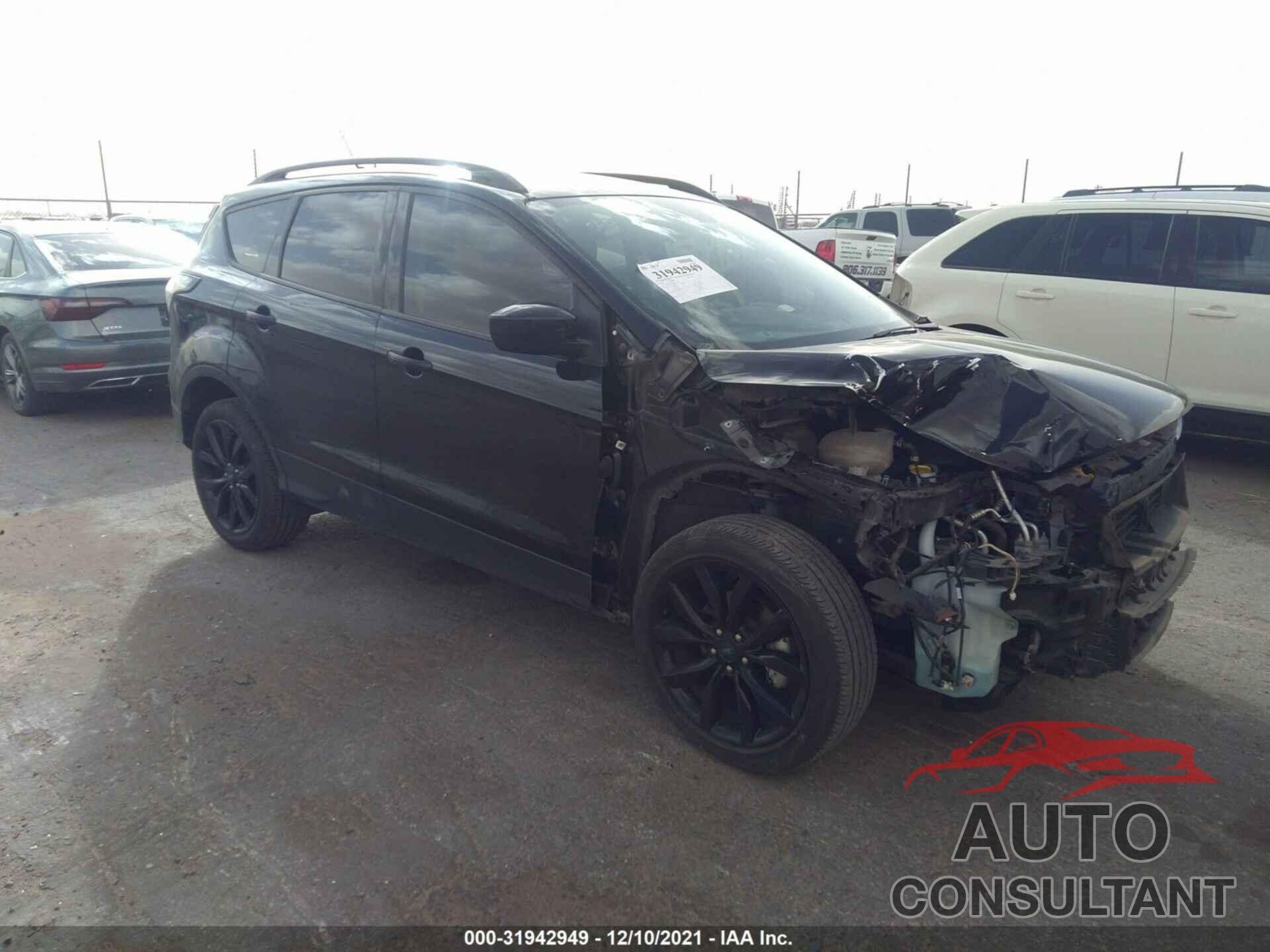 FORD ESCAPE 2018 - 1FMCU0GD0JUD58554