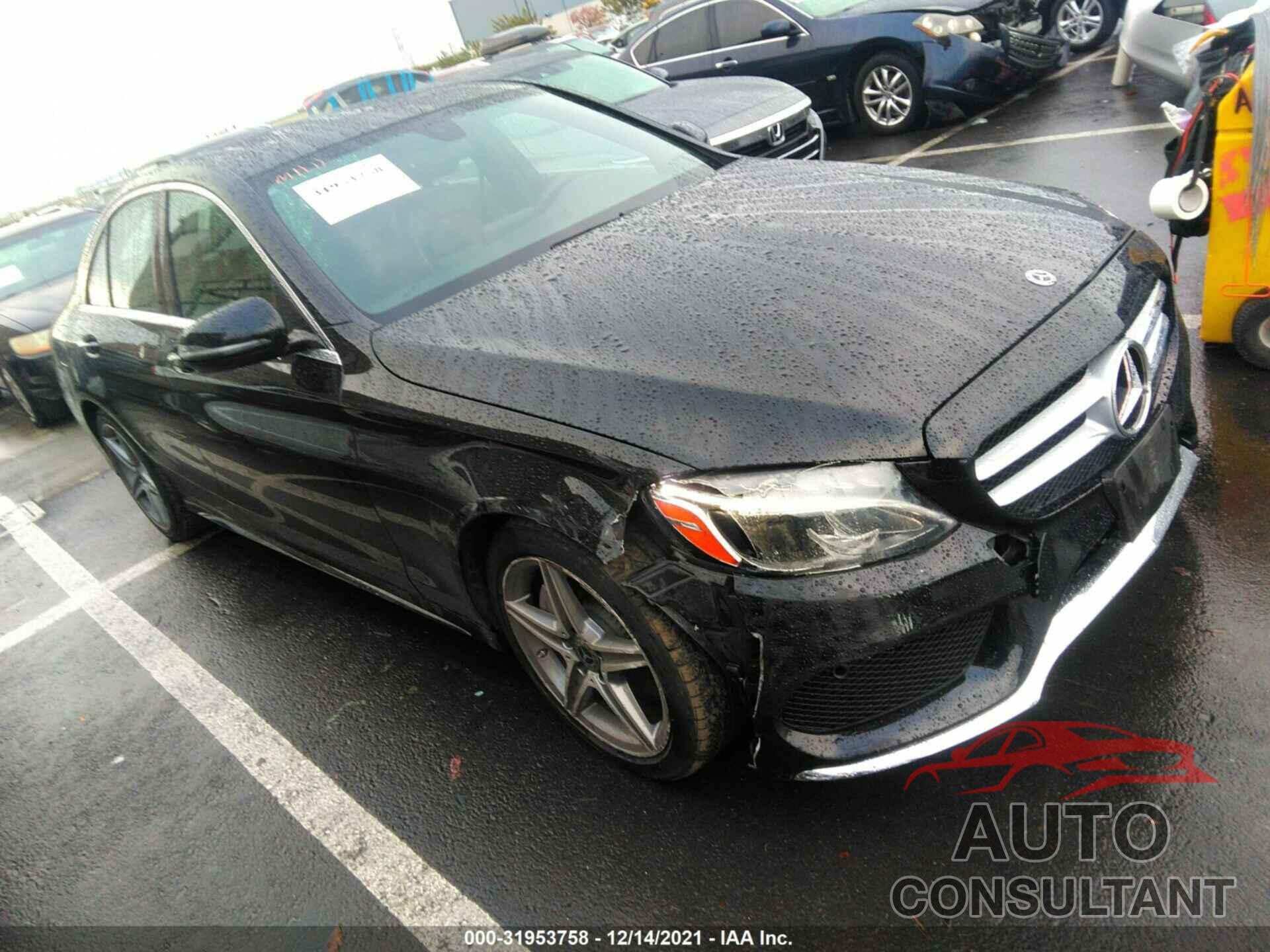 MERCEDES-BENZ C-CLASS 2018 - 55SWF4JB5JU253140