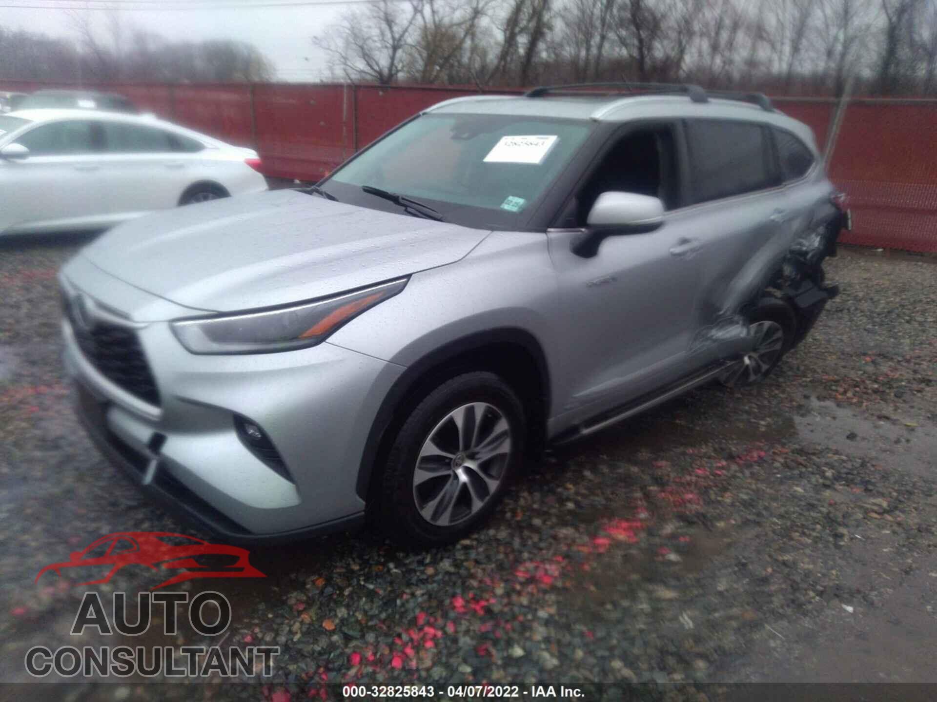 TOYOTA HIGHLANDER 2021 - 5TDGBRCH2MS520105
