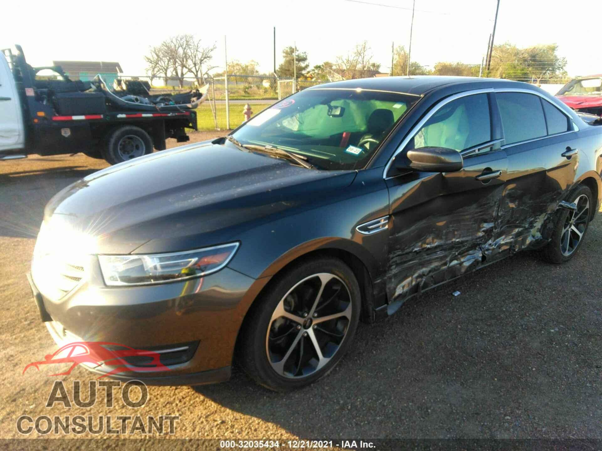 FORD TAURUS 2016 - 1FAHP2E85GG121896