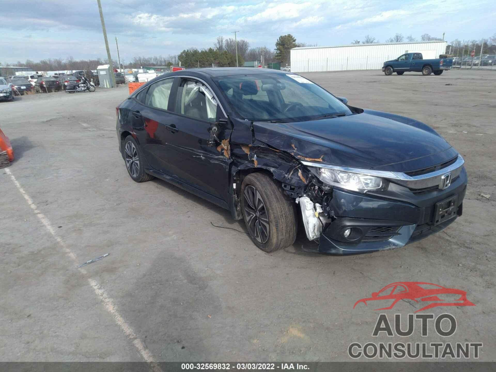 HONDA CIVIC SEDAN 2018 - JHMFC1F75JX013636