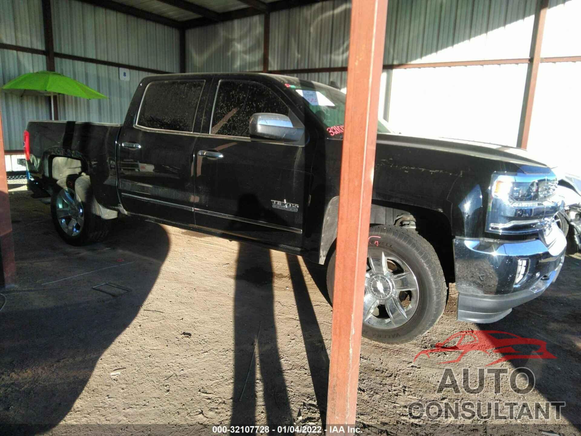 CHEVROLET SILVERADO 1500 2018 - 3GCPCSEC8JG114619