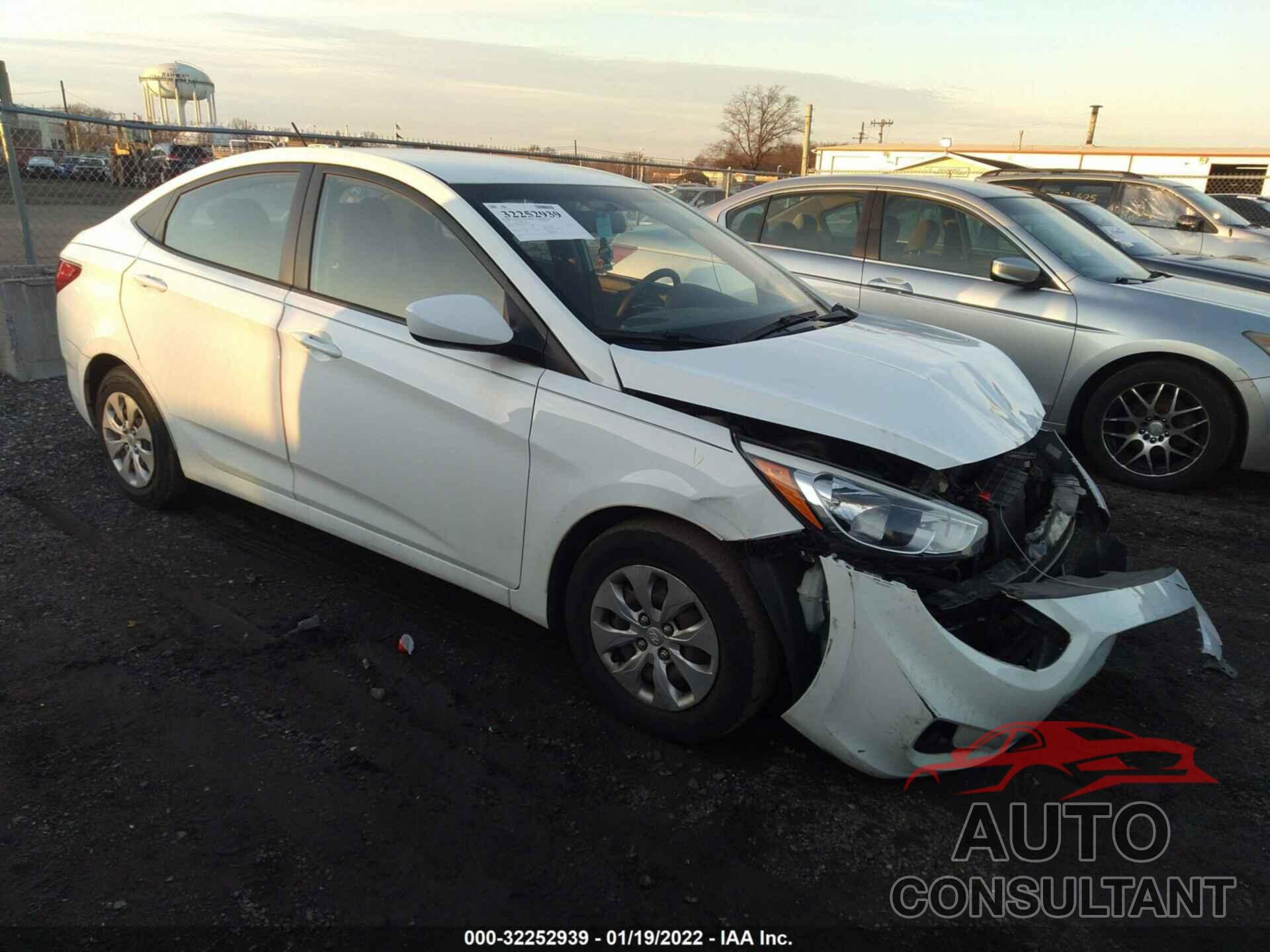 HYUNDAI ACCENT 2016 - KMHCT4AE4GU051554