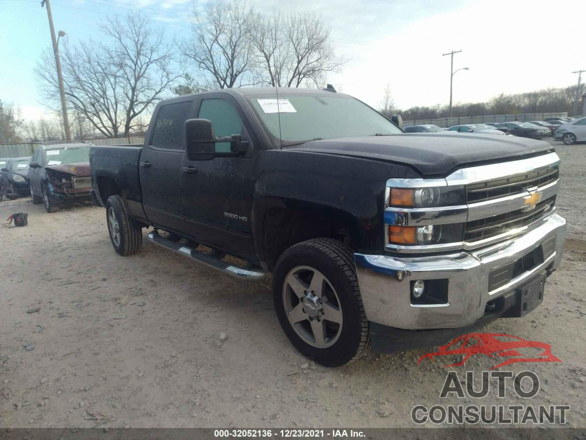 CHEVROLET SILVERADO 2500HD 2018 - 1GC1KVEG6JF238399