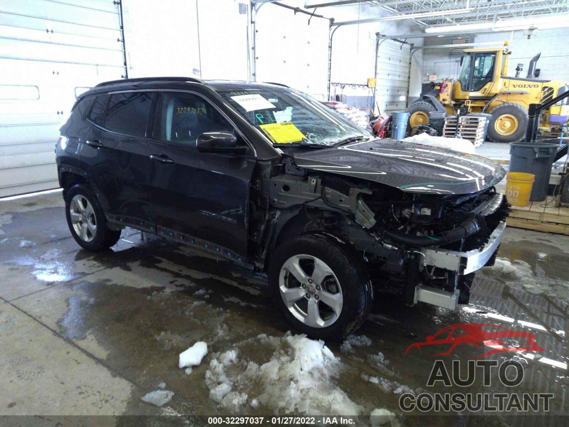 JEEP COMPASS 2018 - 3C4NJDBB4JT284570