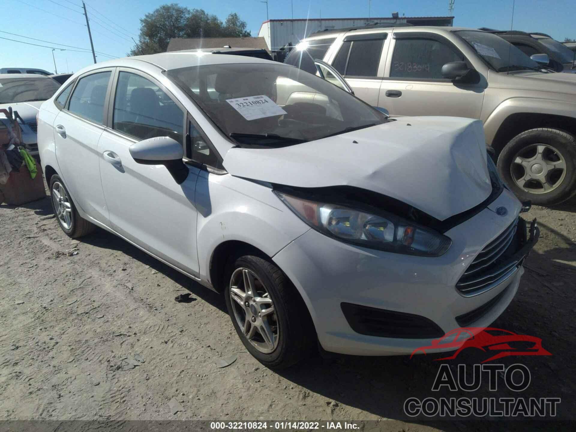 FORD FIESTA 2018 - 3FADP4BJ5JM121444