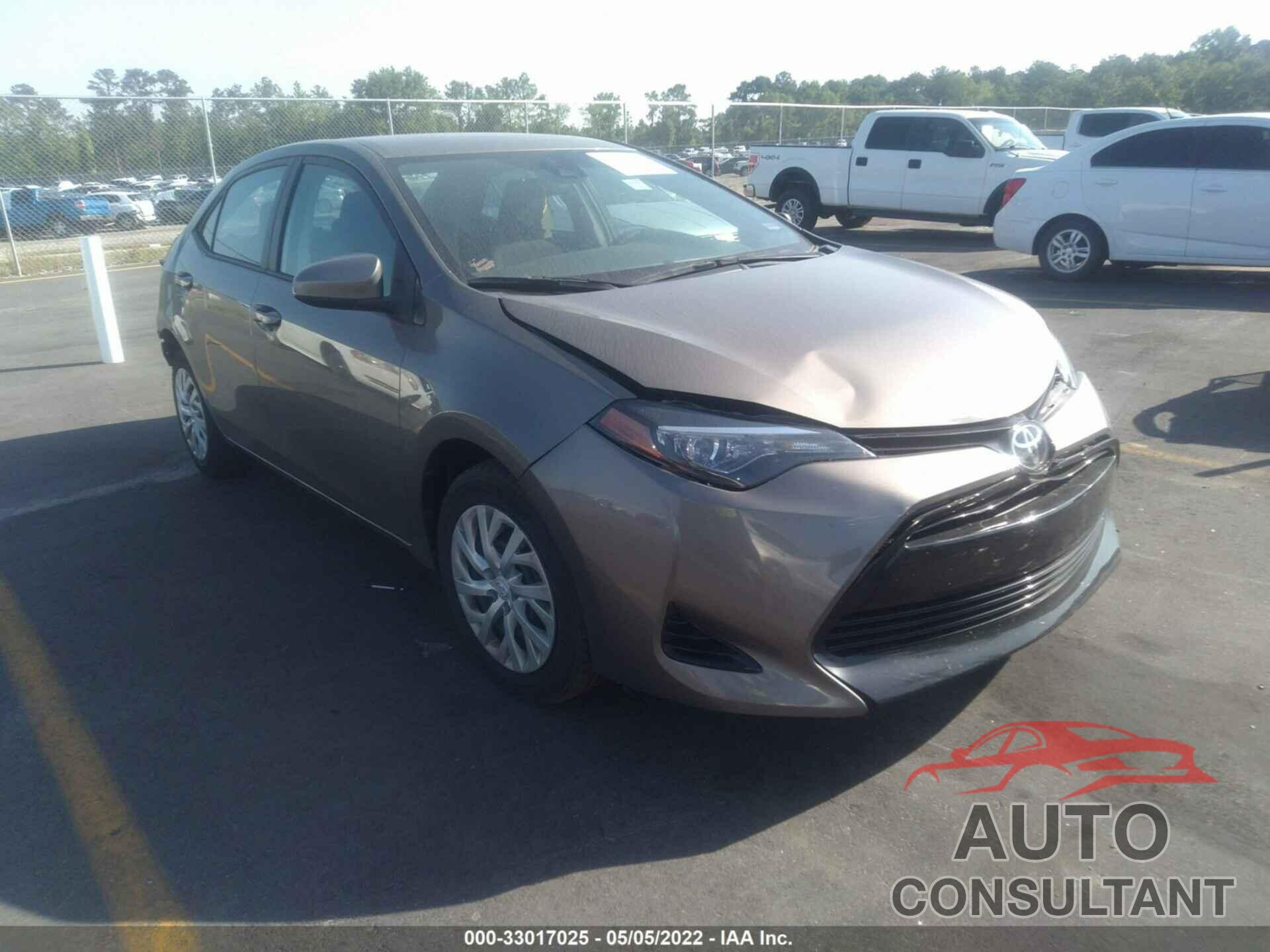 TOYOTA COROLLA 2018 - 5YFBURHE7JP740203