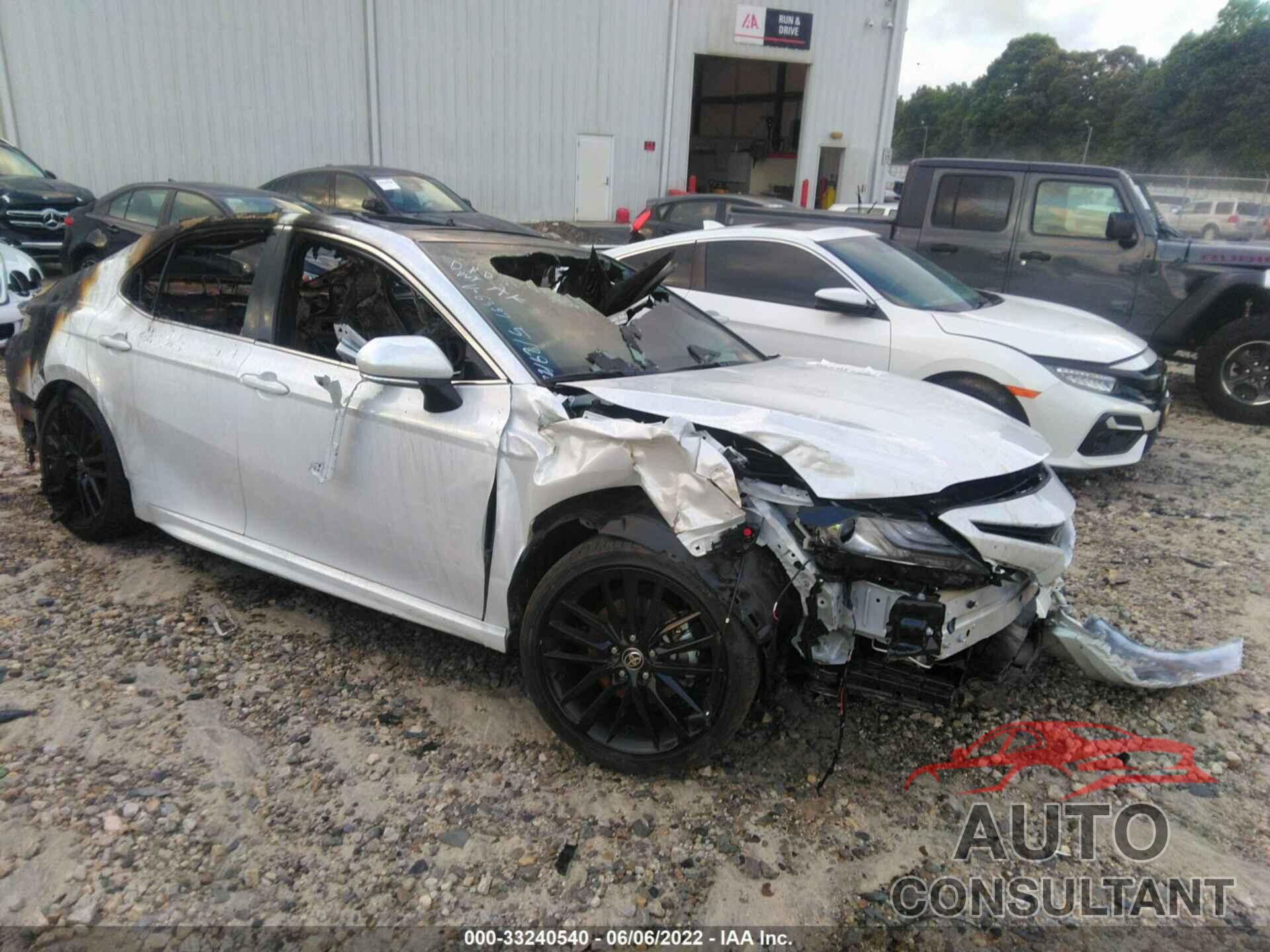 TOYOTA CAMRY 2021 - 4T1K61AK9MU616397