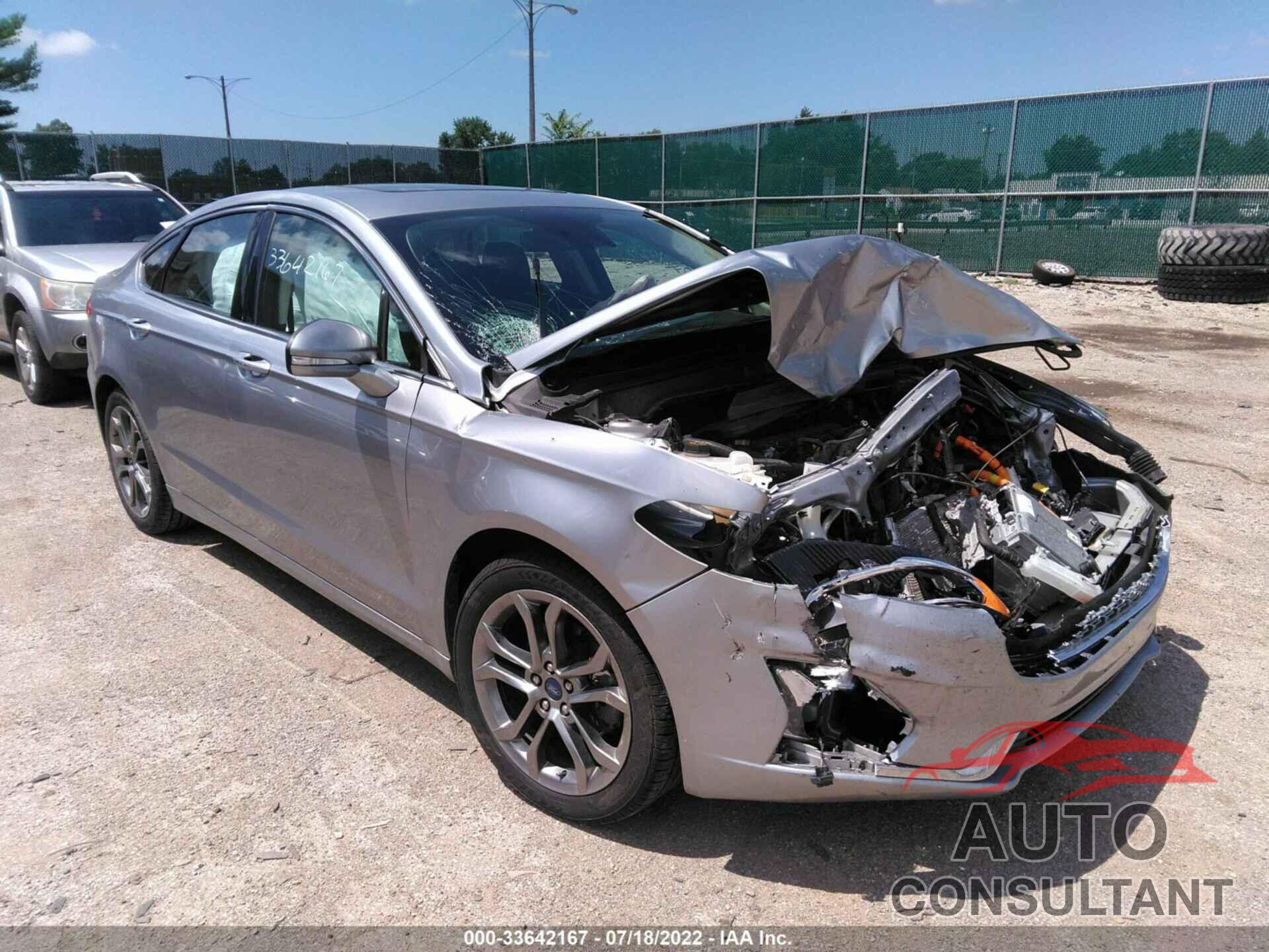 FORD FUSION HYBRID 2020 - 3FA6P0RU4LR129834