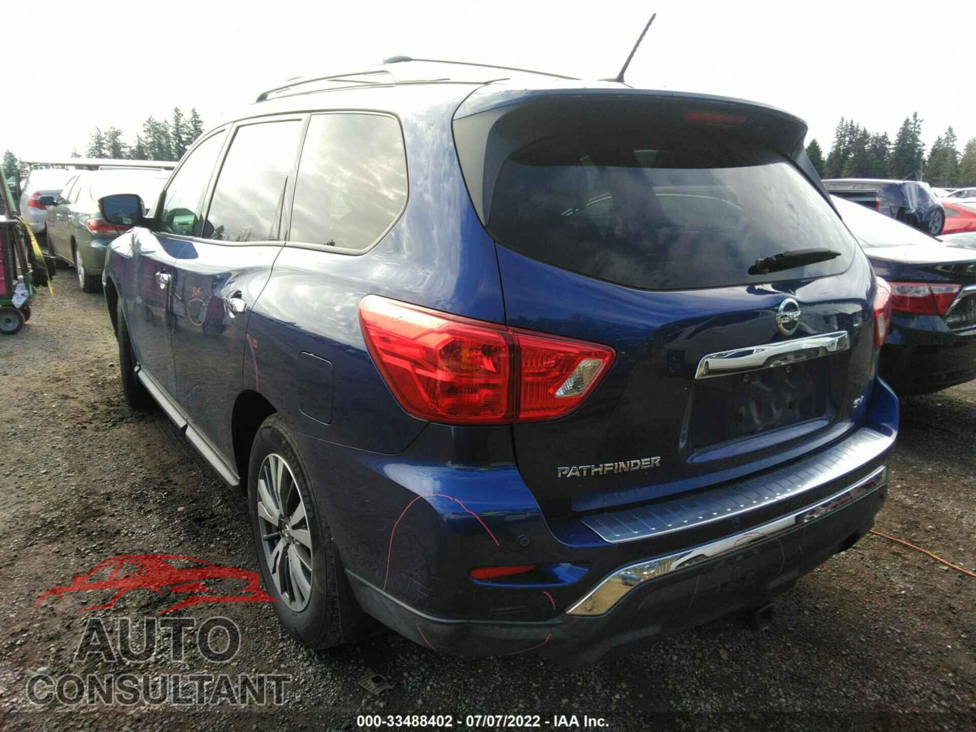 NISSAN PATHFINDER 2017 - 5N1DR2MN0HC623472