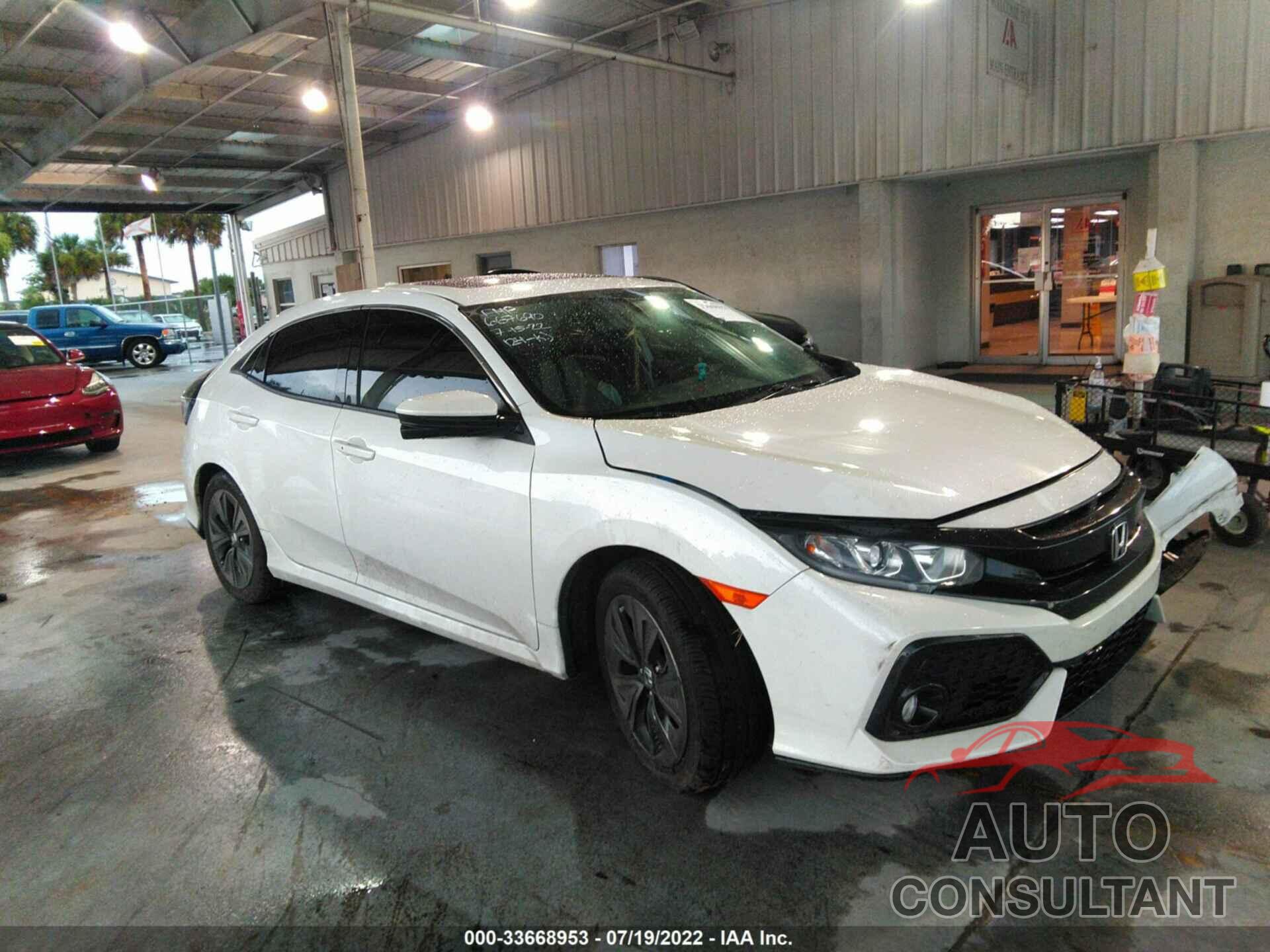 HONDA CIVIC HATCHBACK 2018 - SHHFK7H76JU234644