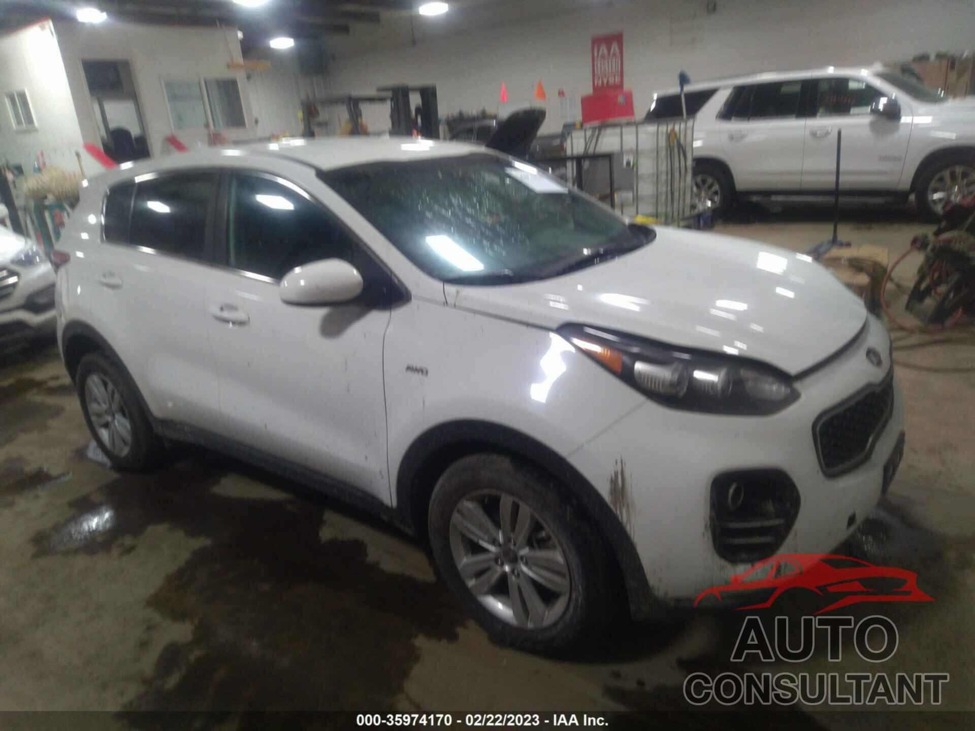 KIA SPORTAGE 2018 - KNDPMCAC5J7445064