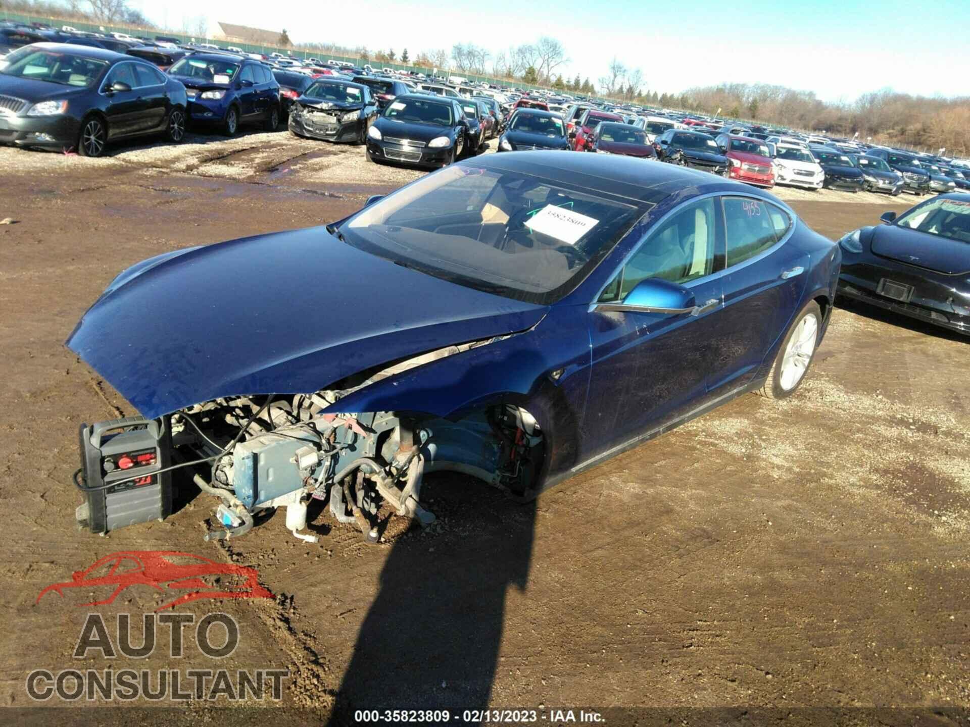 TESLA MODEL S 2015 - 5YJSA1S28FF093502
