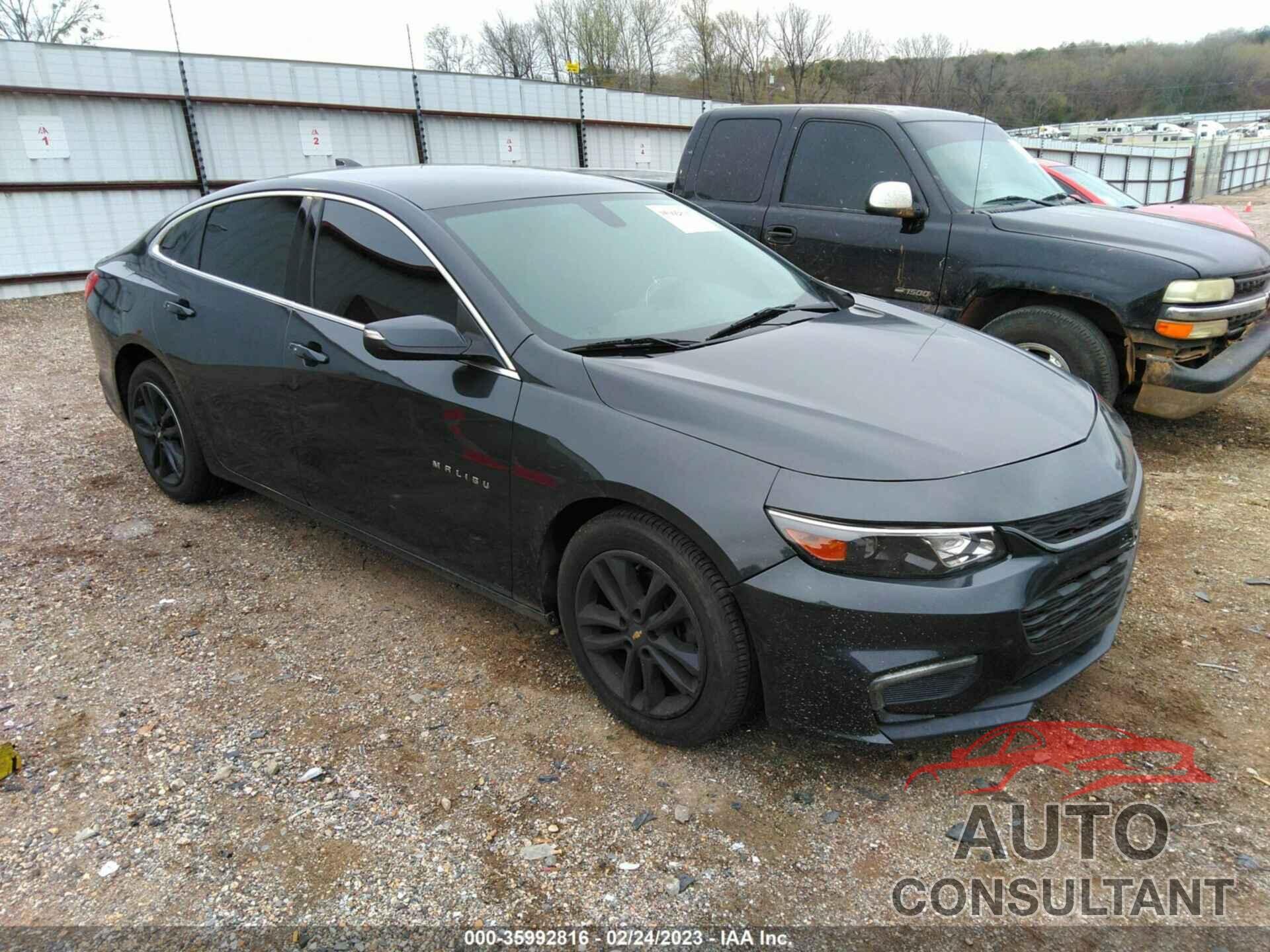 CHEVROLET MALIBU 2017 - 1G1ZE5ST9HF112763