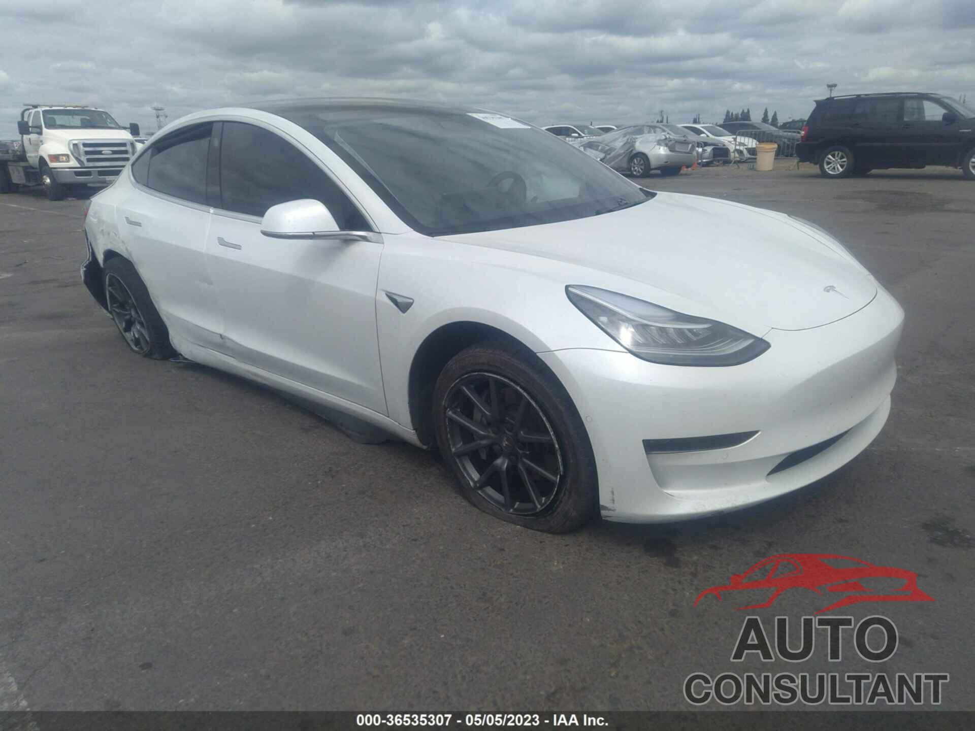 TESLA MODEL 3 2020 - 5YJ3E1EAXLF741106