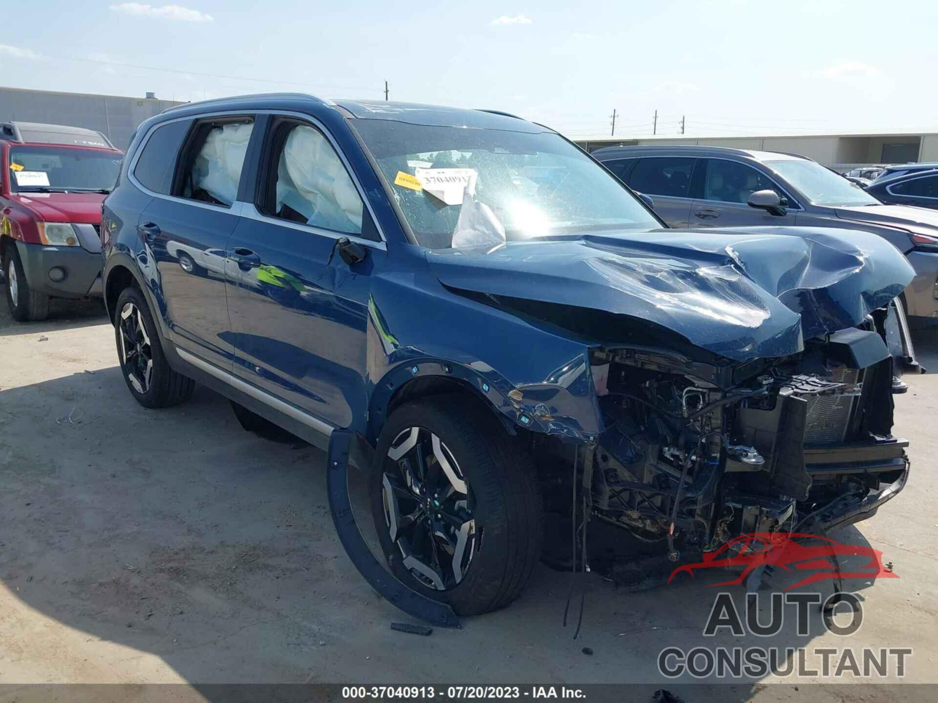 KIA TELLURIDE 2023 - 5XYP34GC3PG358582