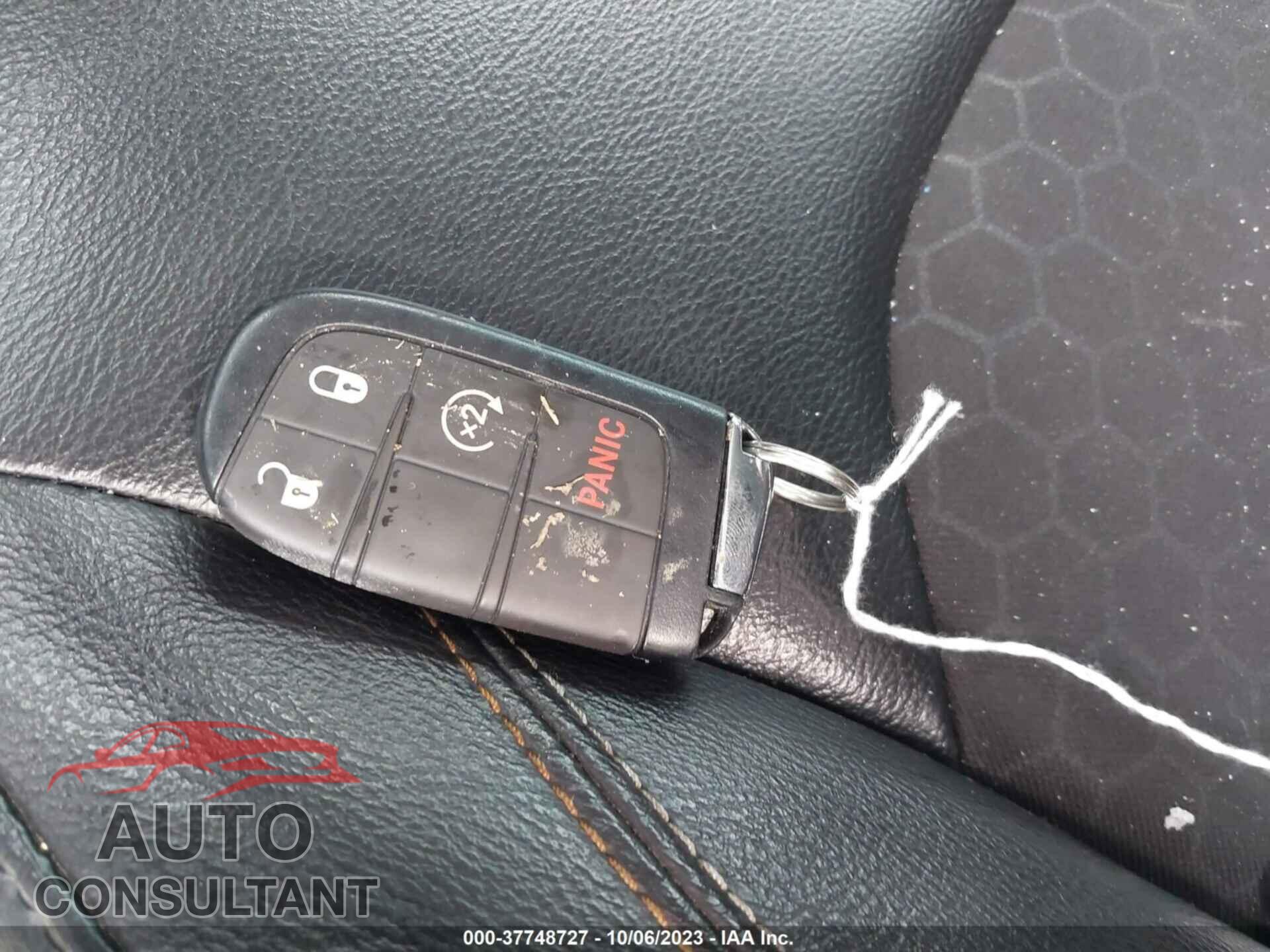 JEEP COMPASS 2020 - 3C4NJCBB0LT258867