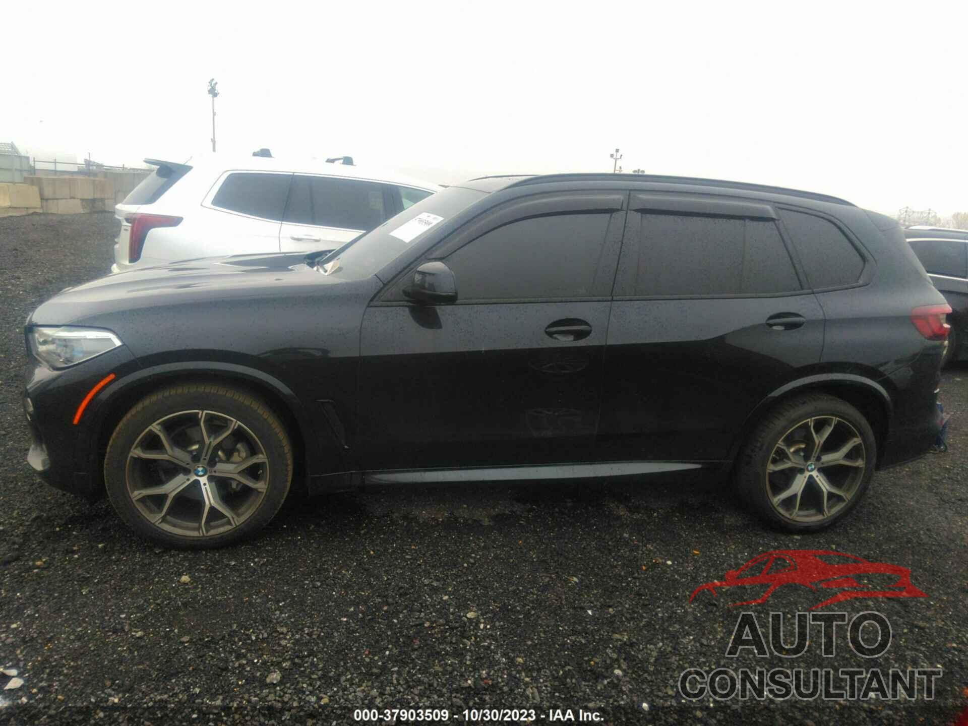 BMW X5 2021 - 5UXCR6C00M9F38864