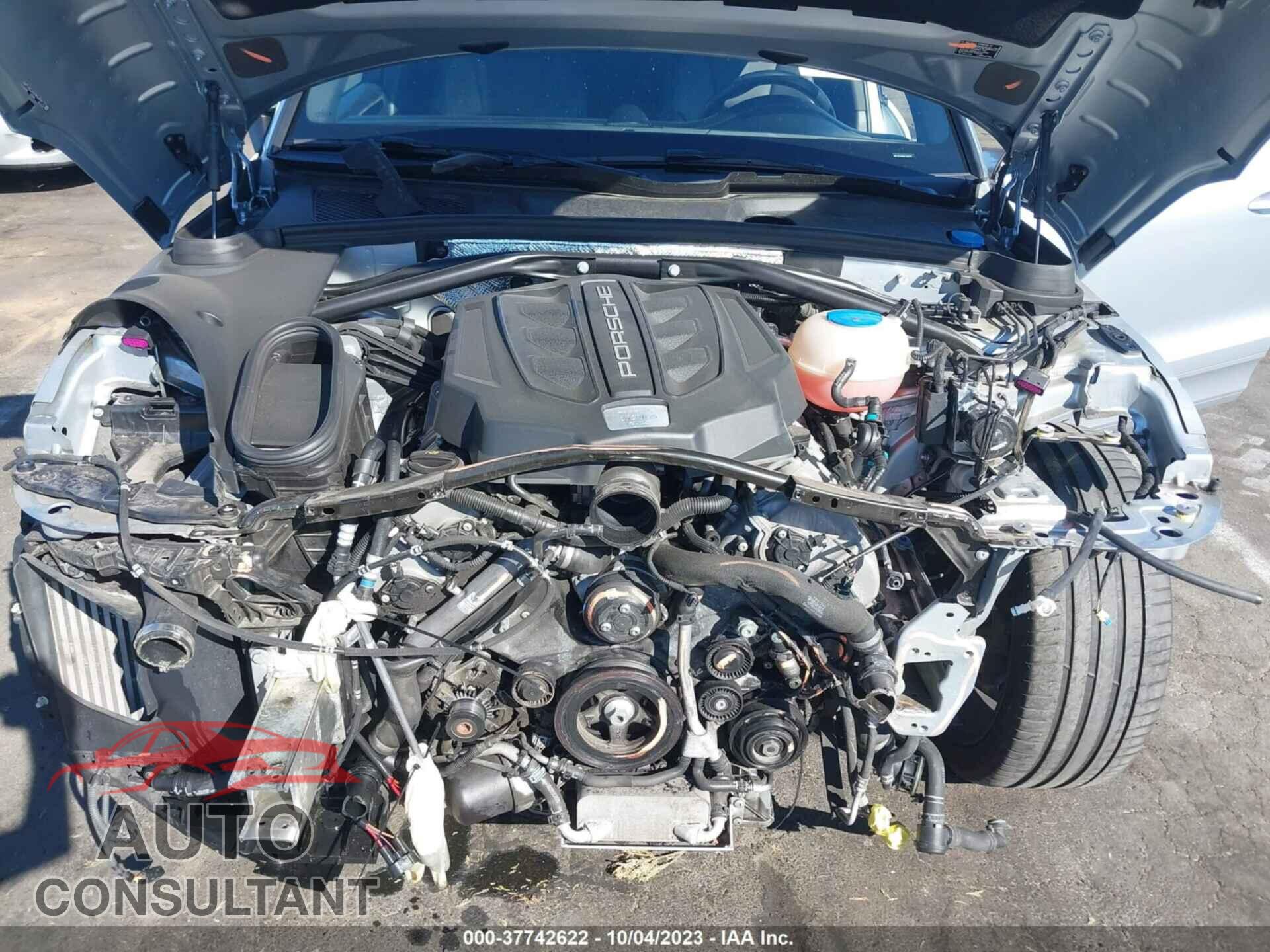 PORSCHE MACAN 2017 - WP1AG2A59HLB54737