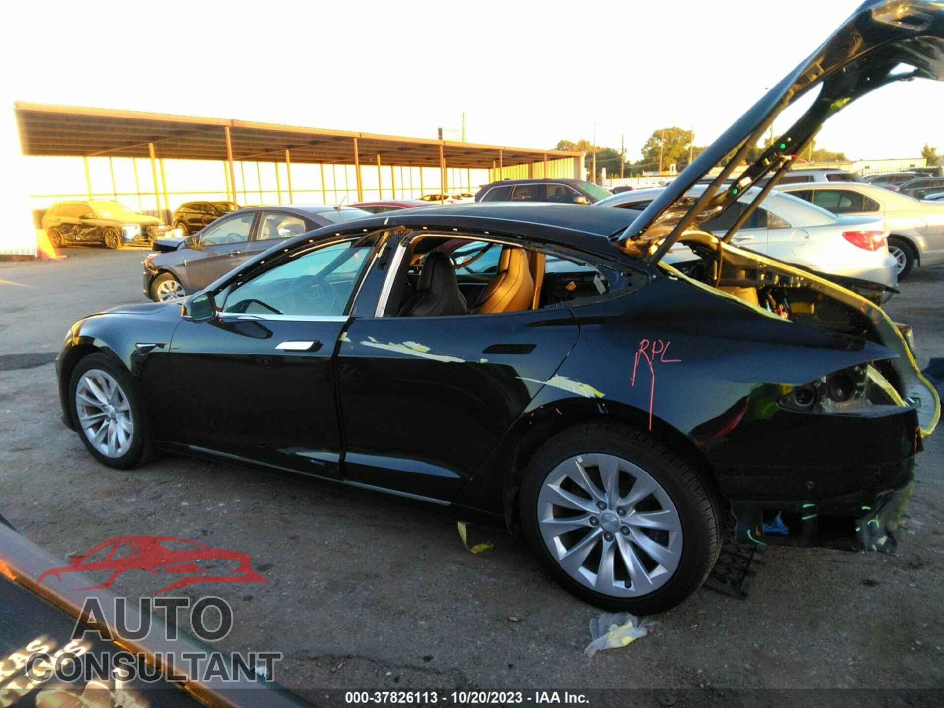 TESLA MODEL S 2018 - 5YJSA1E28JF244391