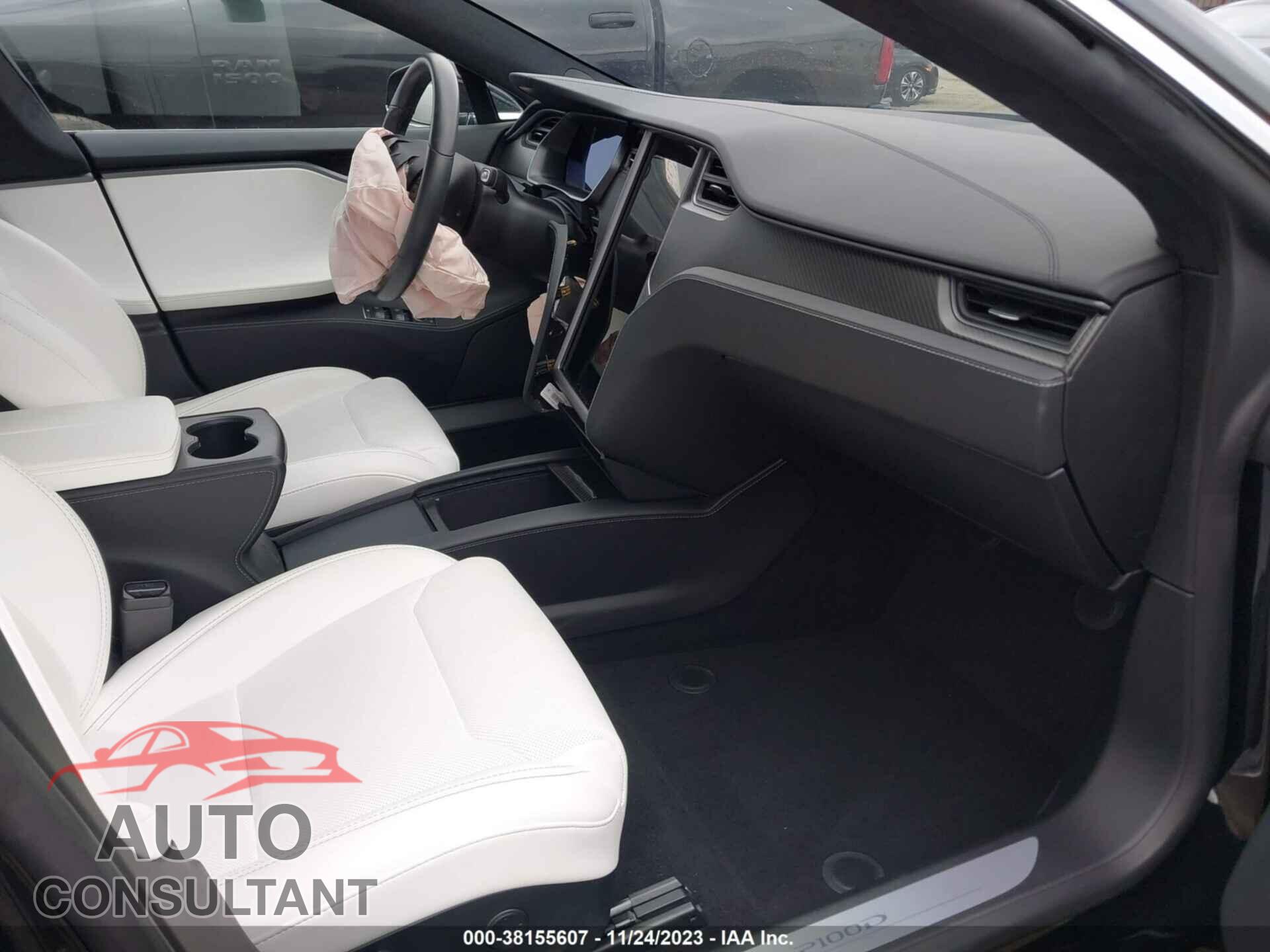 TESLA MODEL S 2018 - 5YJSA1E45JF268732