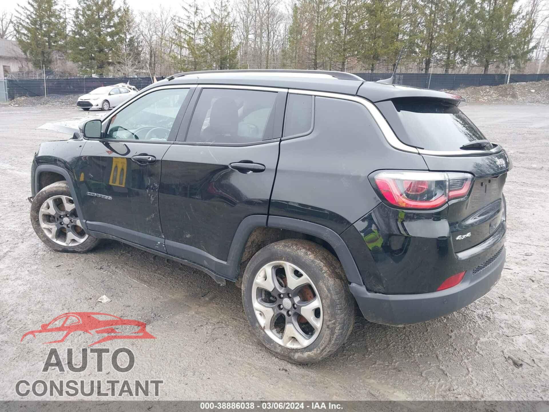 JEEP COMPASS 2018 - 3C4NJDCB5JT333709