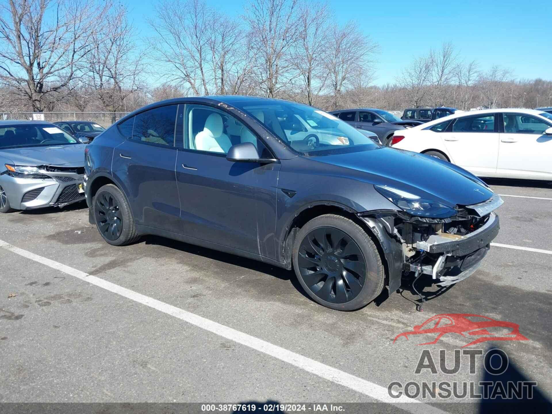 TESLA MODEL Y 2023 - 7SAYGDEE4PF860590