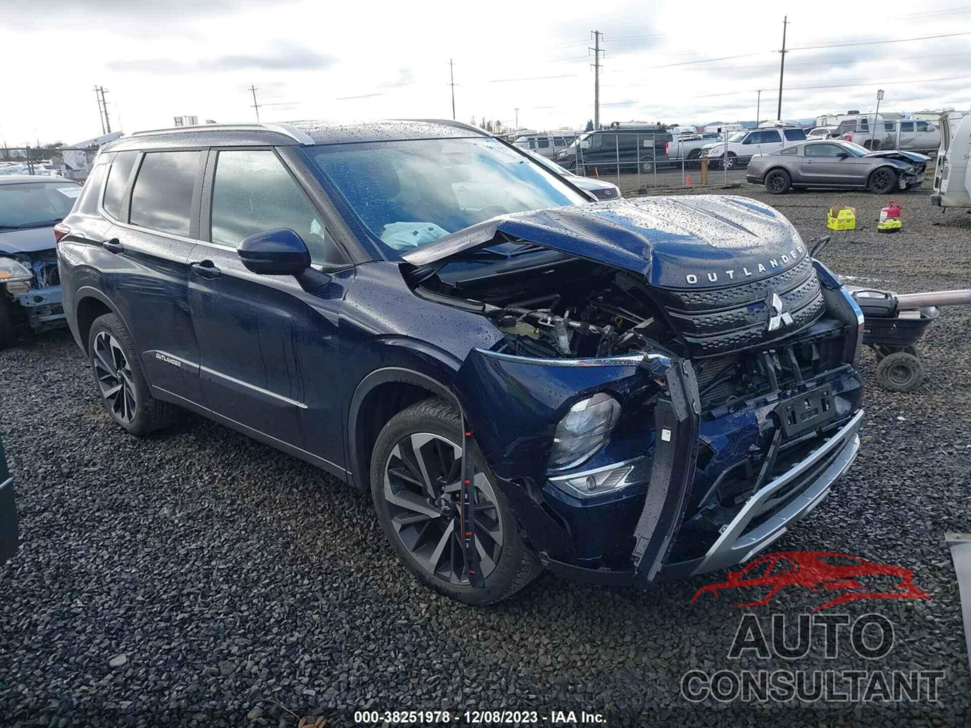 MITSUBISHI OUTLANDER 2022 - JA4J4UA89NZ619455