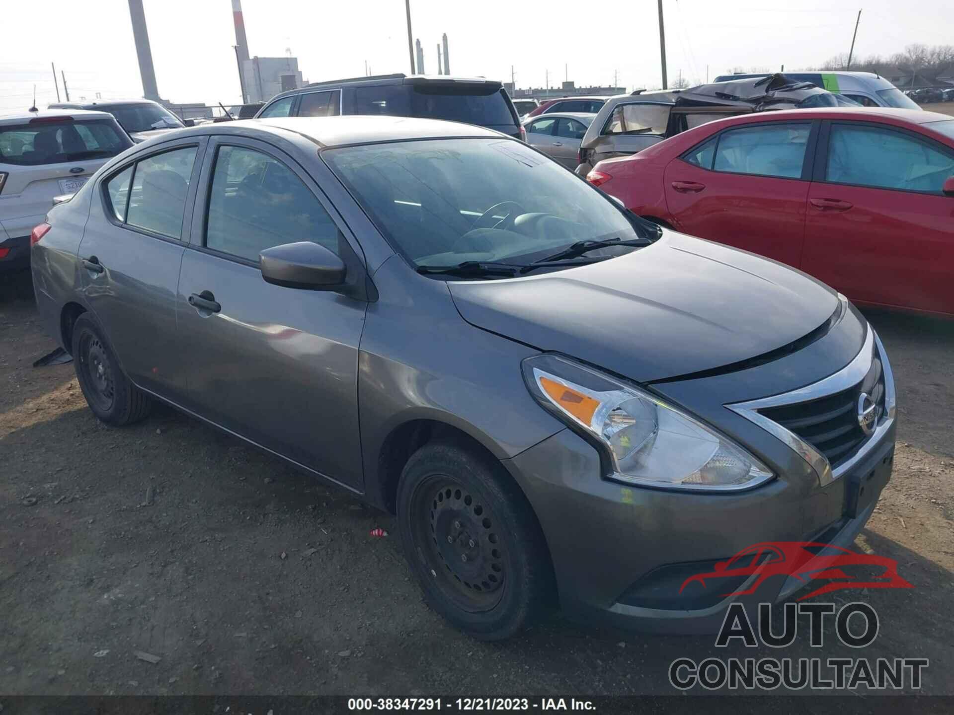 NISSAN VERSA 2017 - 3N1CN7AP0HL851669