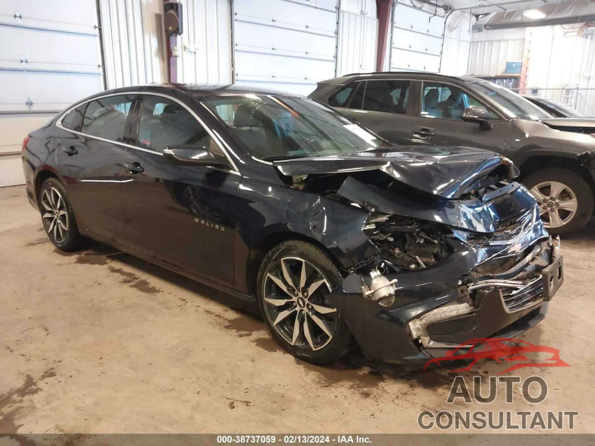 CHEVROLET MALIBU 2017 - 1G1ZE5ST3HF287218