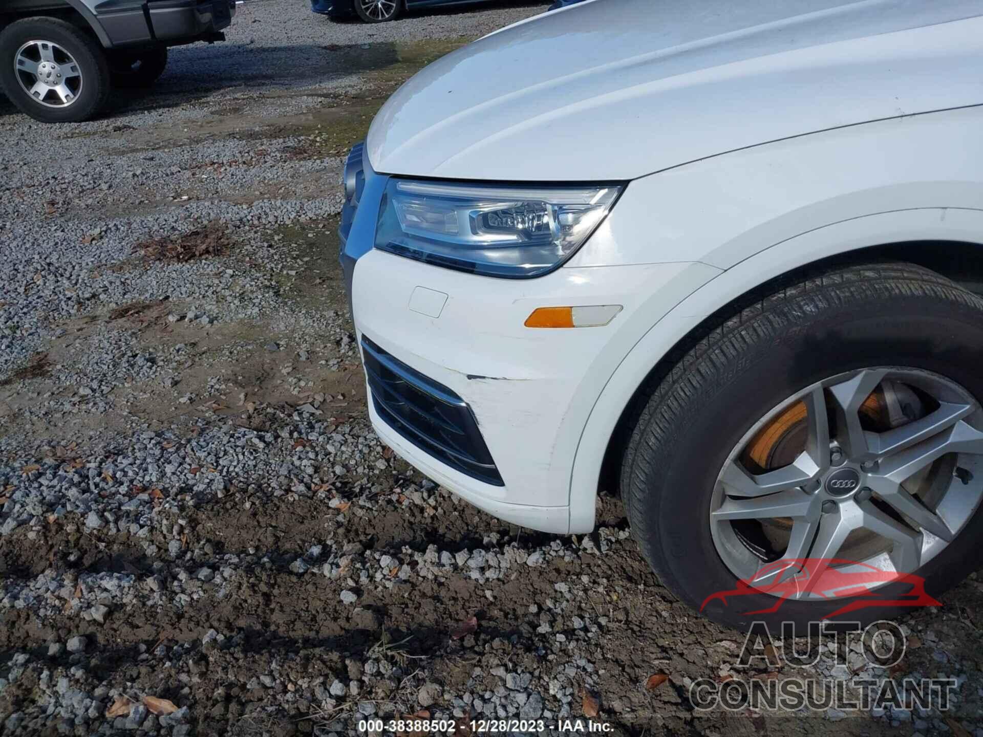 AUDI Q5 2018 - WA1ANAFYXJ2164543