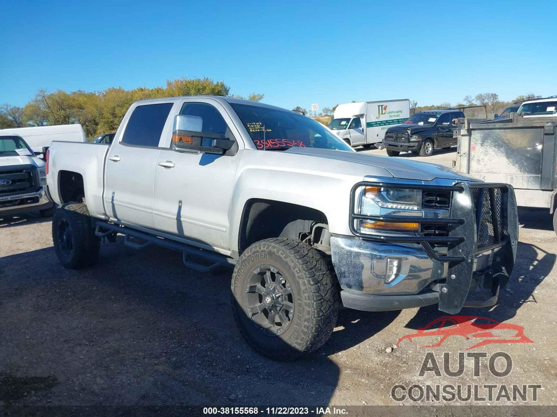 CHEVROLET SILVERADO 1500 2018 - 3GCUKRECXJG483478
