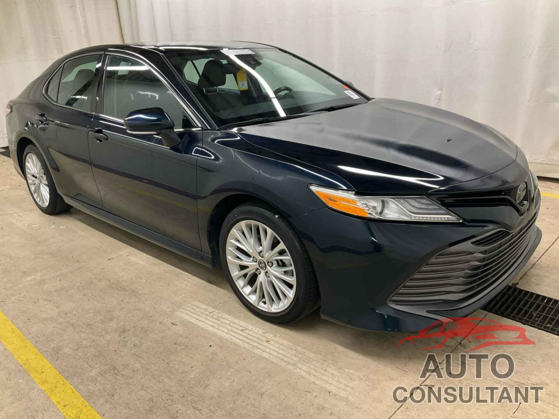 TOYOTA CAMRY 2020 - 4T1F11AK5LU362475