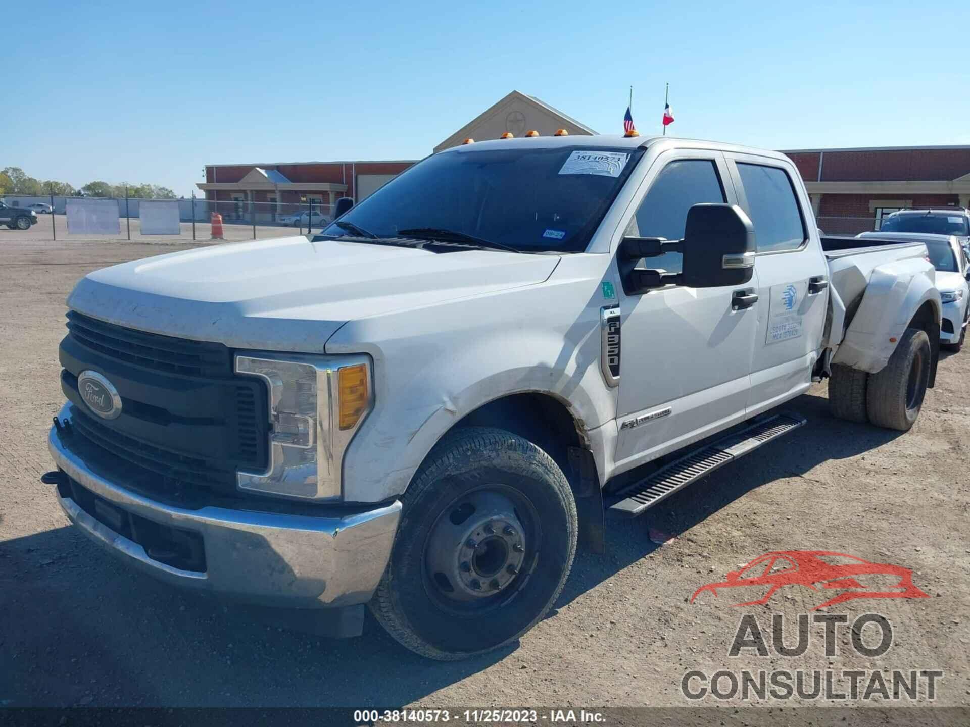 FORD F-350 2017 - 1FT8W3CT6HEE83338