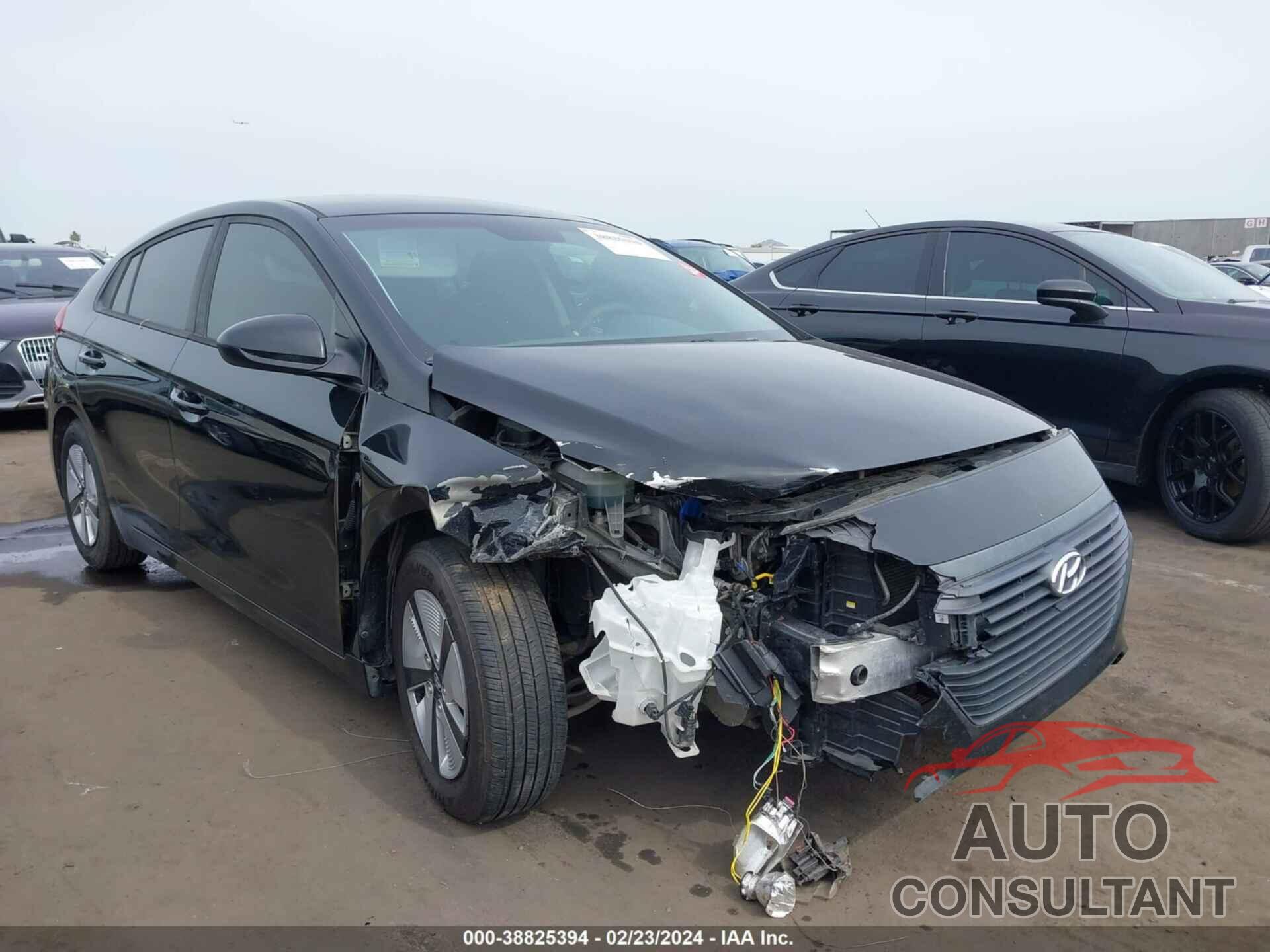 HYUNDAI IONIQ HYBRID 2019 - KMHC65LC6KU121394