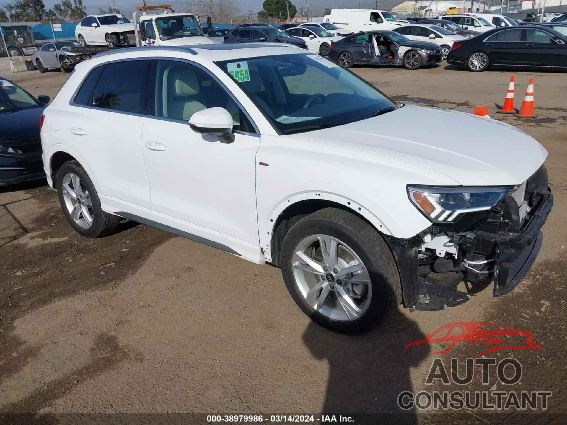 AUDI Q3 2023 - WA1EECF3XP1135933