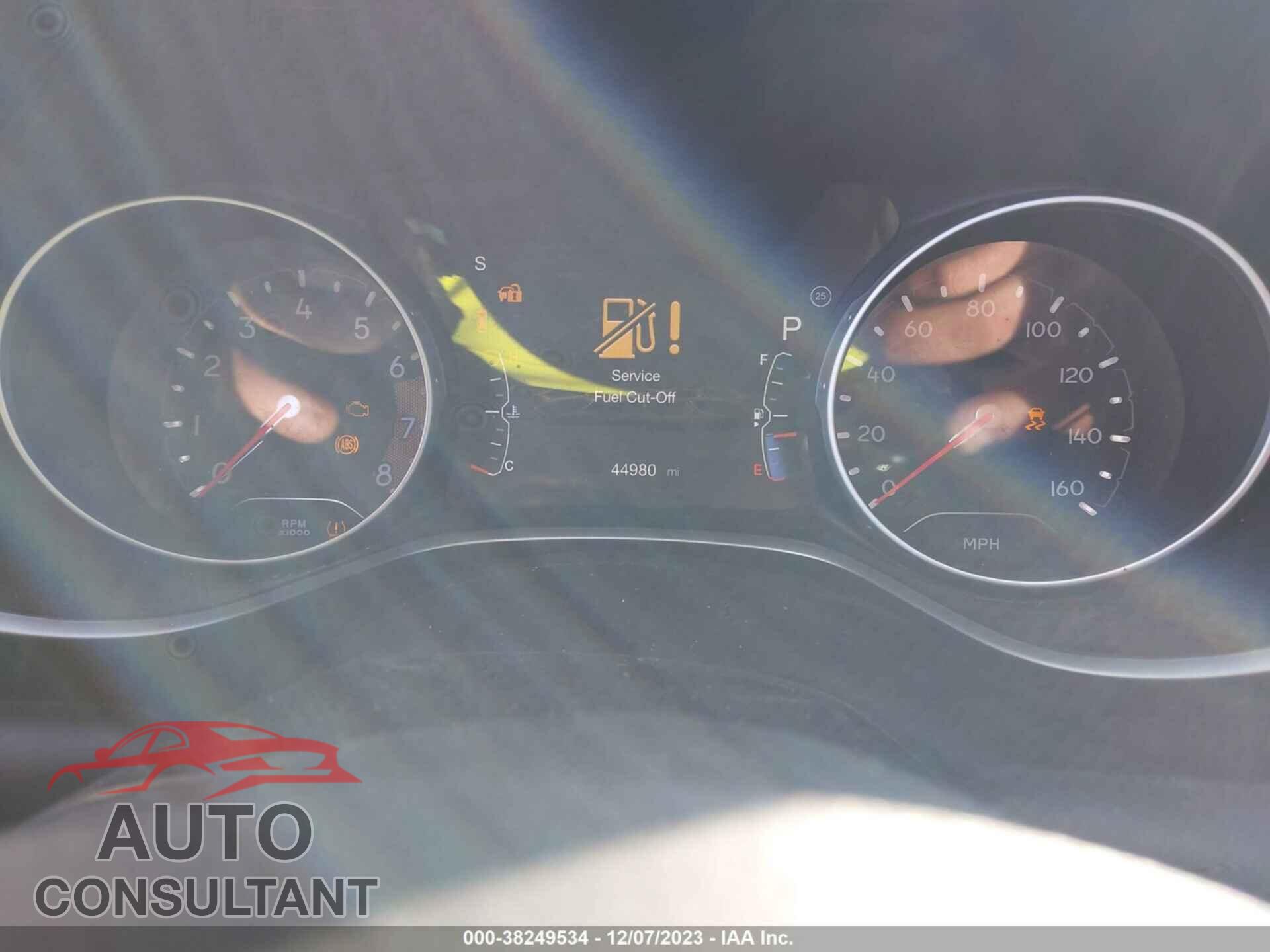 JEEP COMPASS 2019 - 3C4NJDCB2KT656472