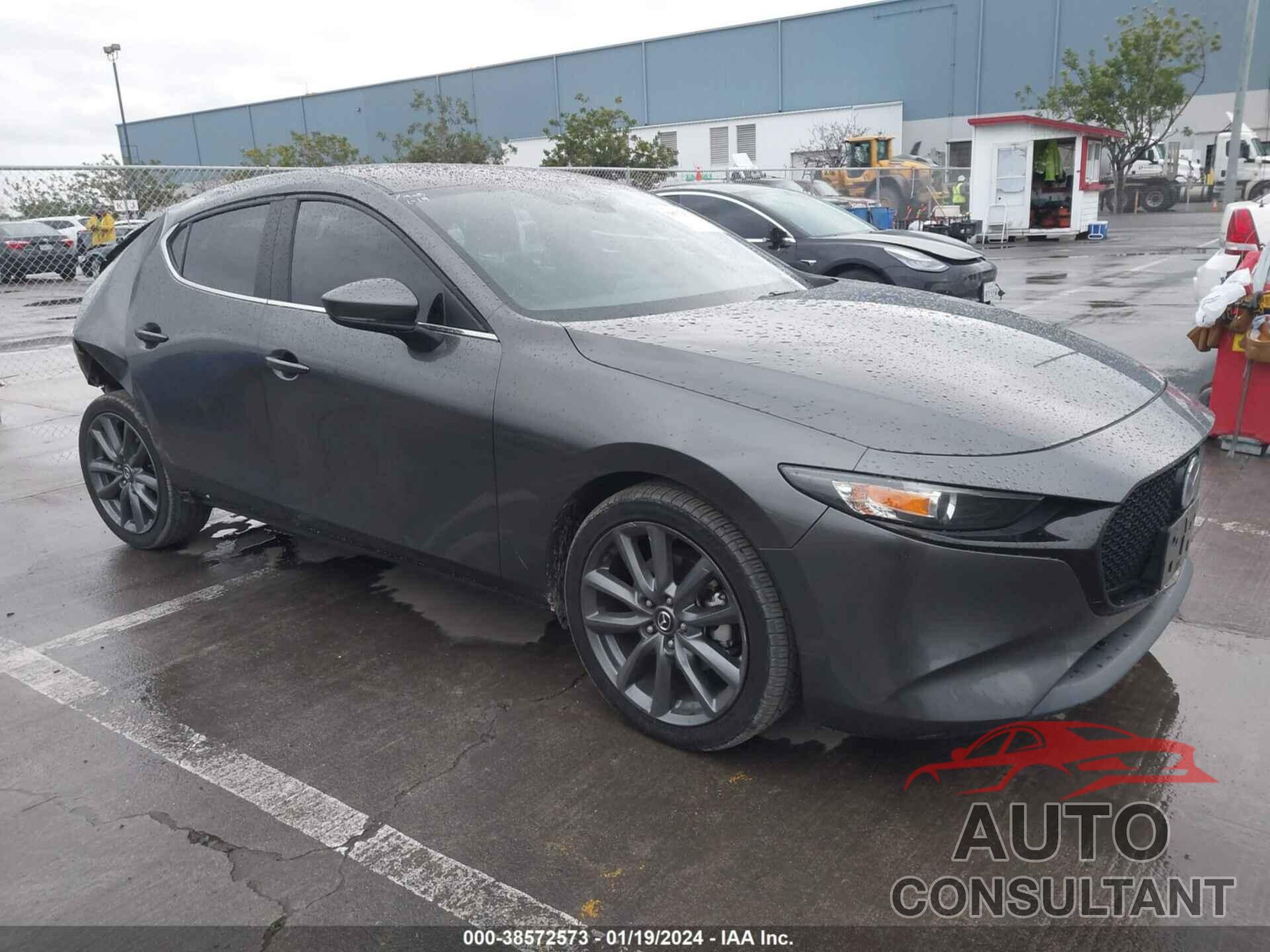 MAZDA MAZDA3 2019 - JM1BPBMM5K1133783