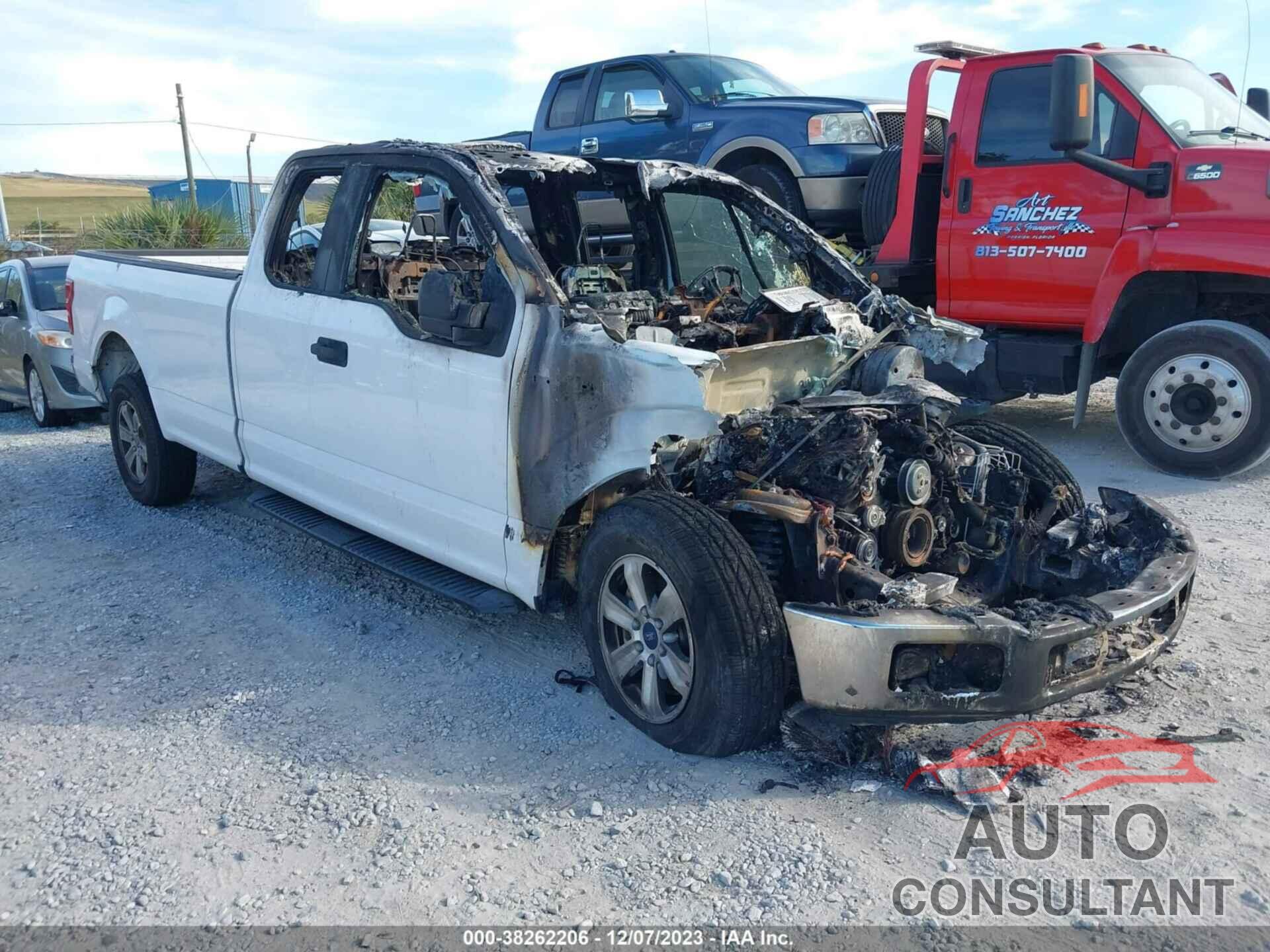 FORD F-150 2018 - 1FTEX1C5XJKC18550
