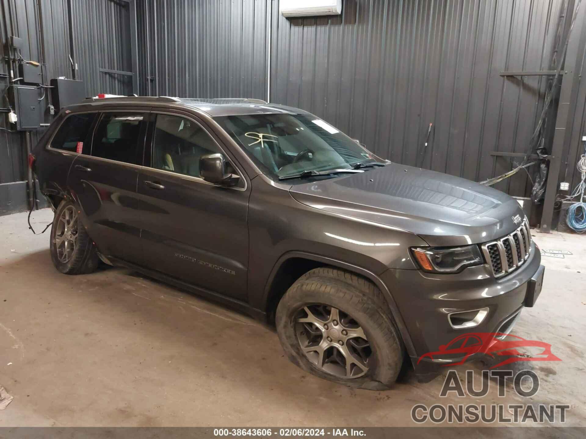 JEEP GRAND CHEROKEE 2018 - 1C4RJFBGXJC377940