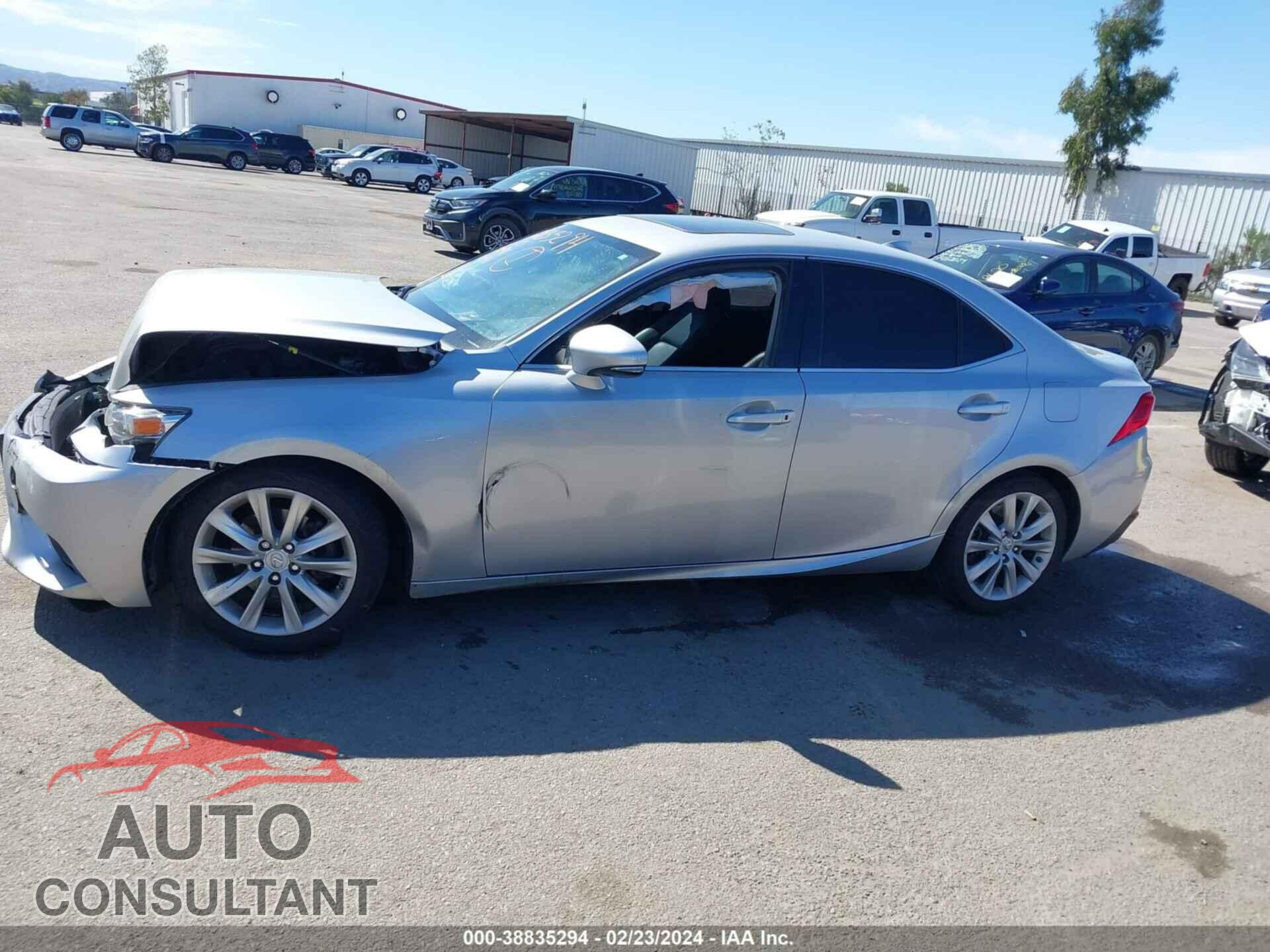 LEXUS IS 250 2014 - JTHBF1D20E5040192