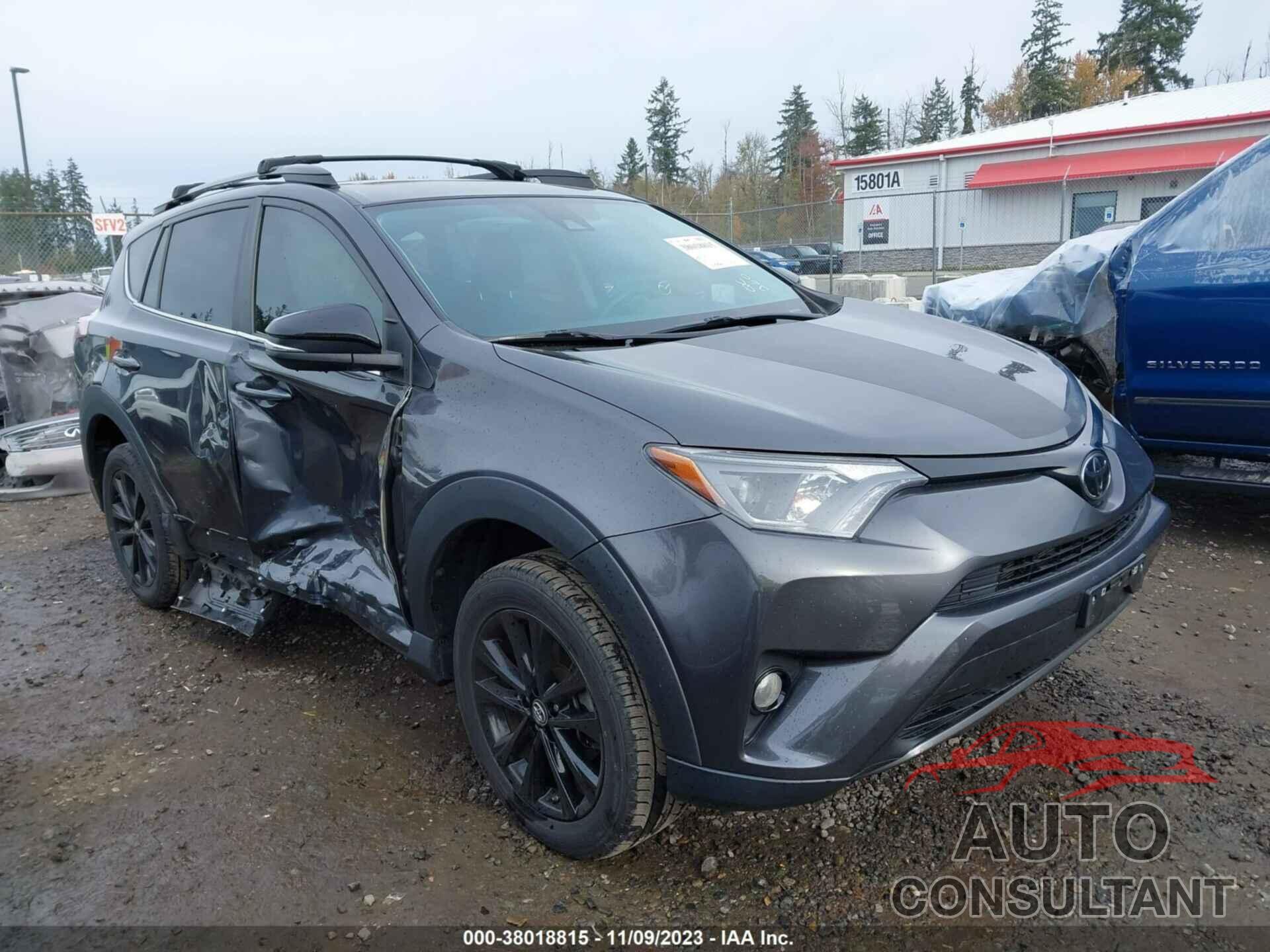 TOYOTA RAV4 2018 - 2T3RFREV8JW838031