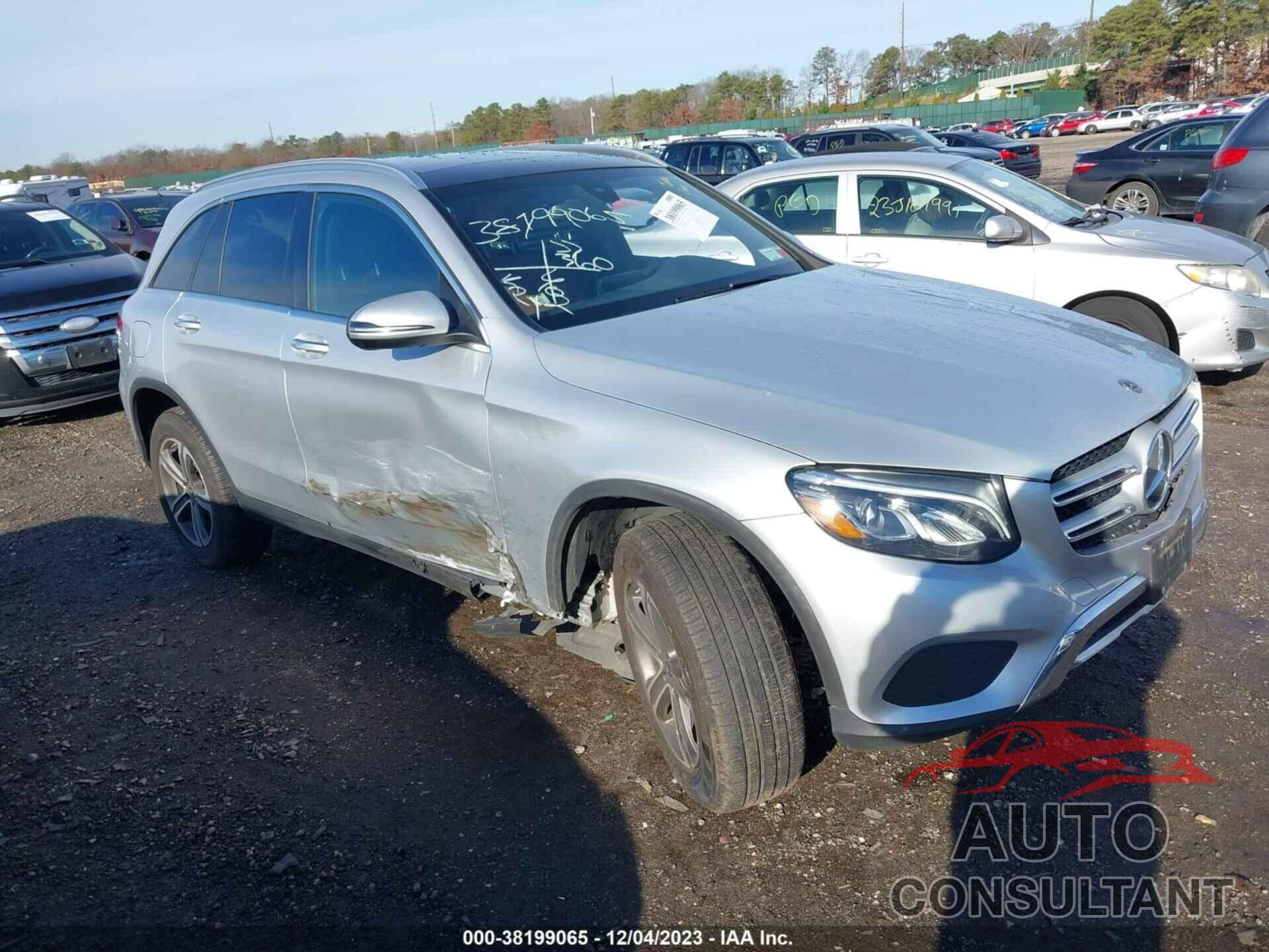 MERCEDES-BENZ GLC 2019 - WDC0G4KB9KF671842