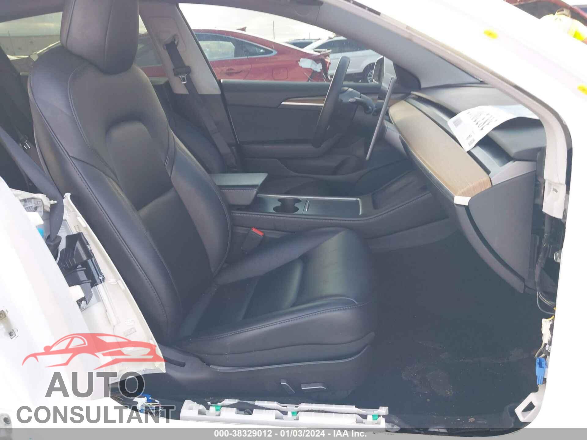 TESLA MODEL 3 2021 - 5YJ3E1EA5MF017566