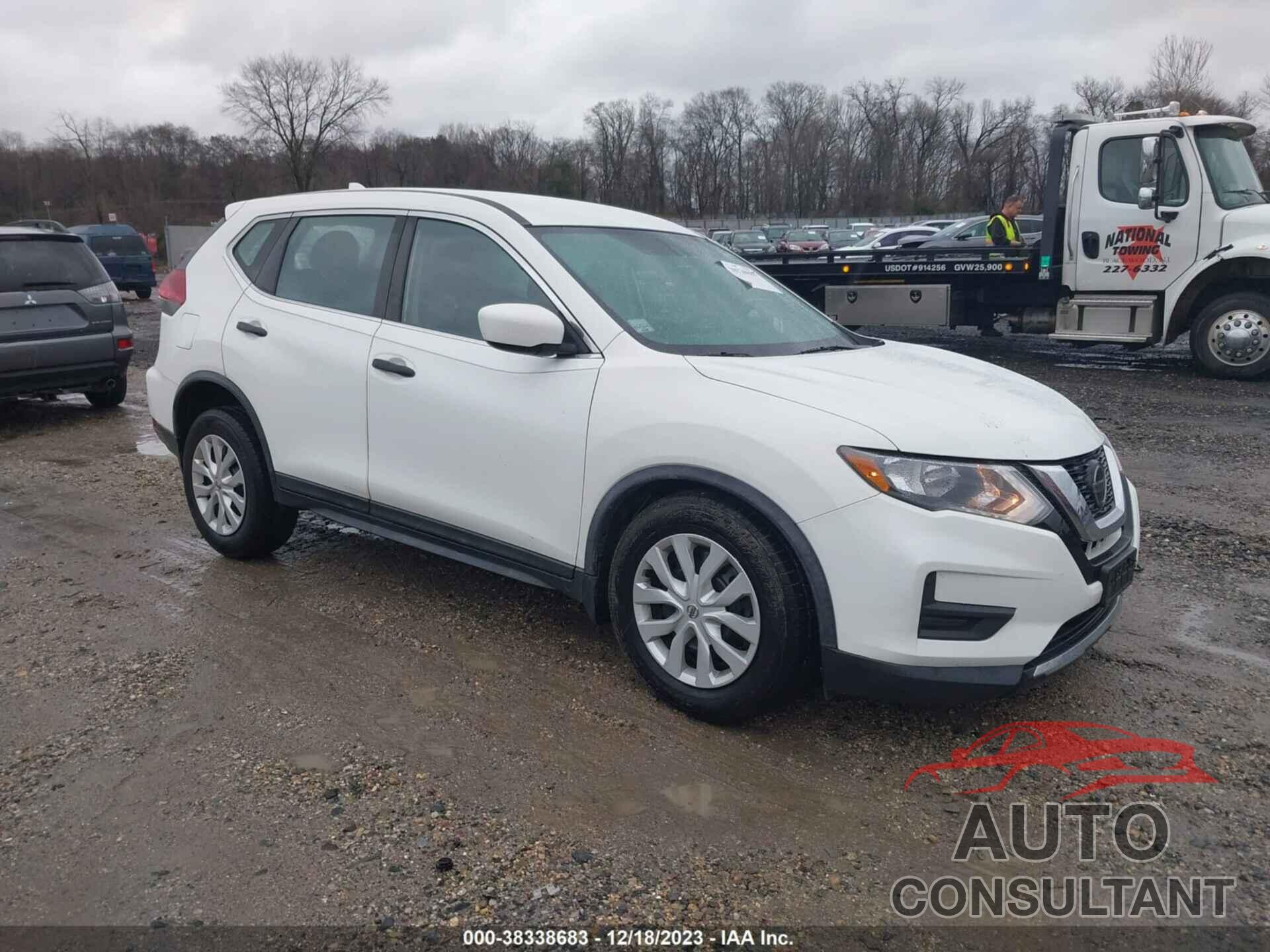 NISSAN ROGUE 2018 - KNMAT2MTXJP614476