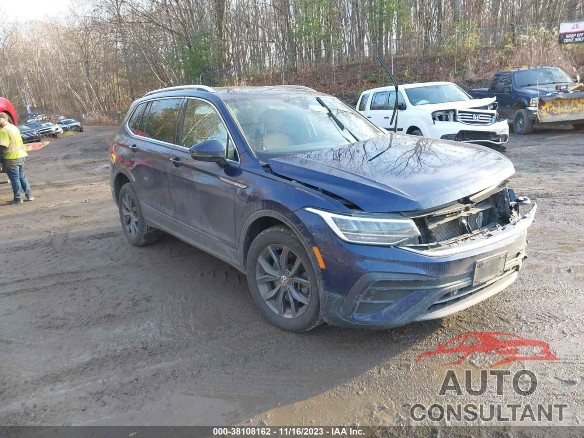 VOLKSWAGEN TIGUAN 2022 - 3VV2B7AX4NM094445