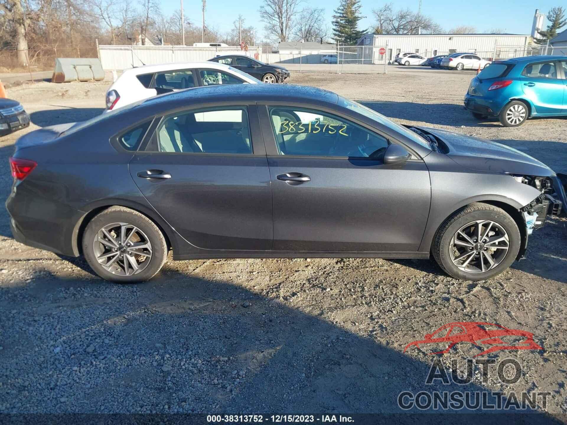 KIA FORTE 2023 - 3KPF24AD9PE525122